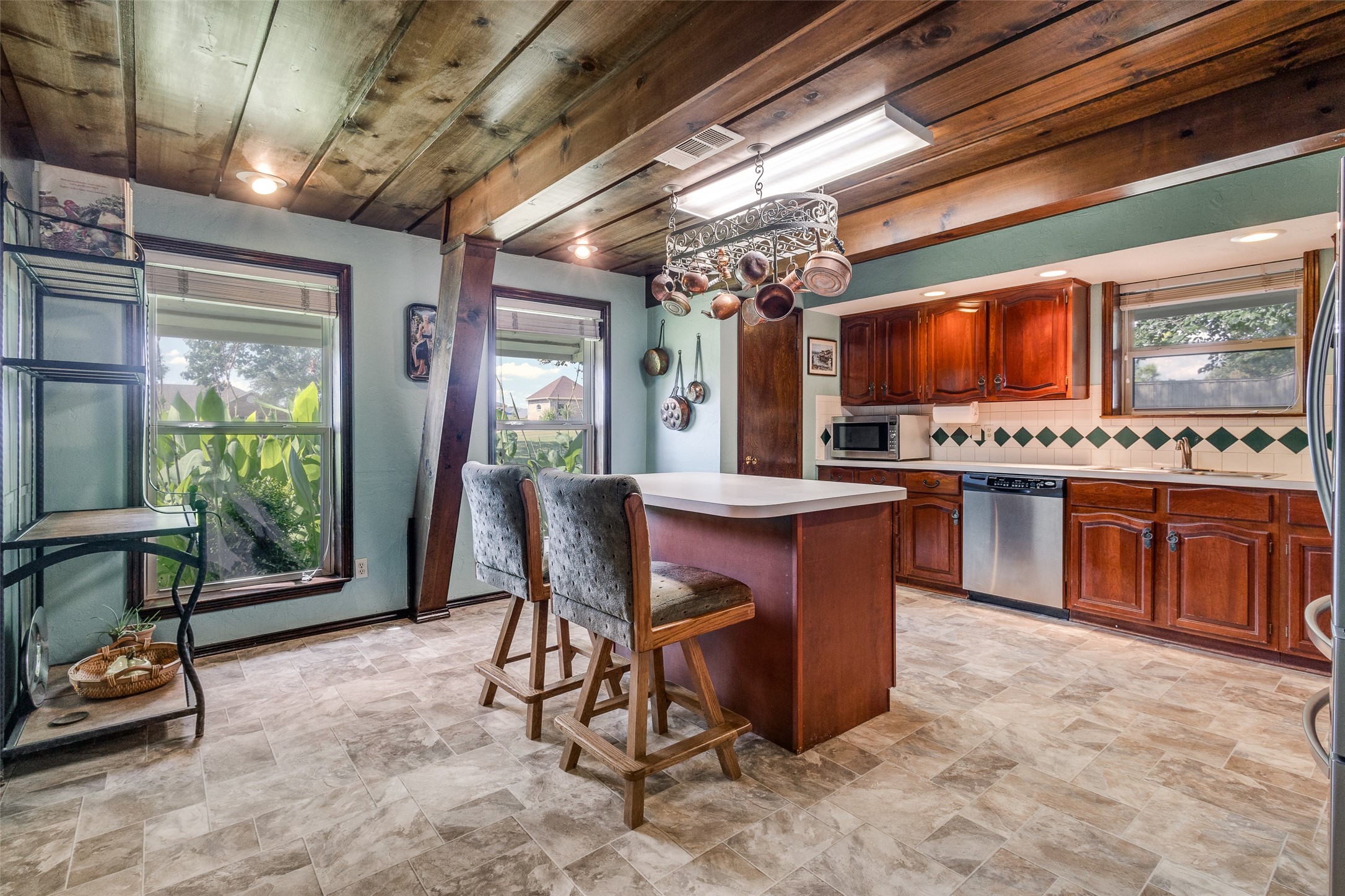 204 Timberview Court