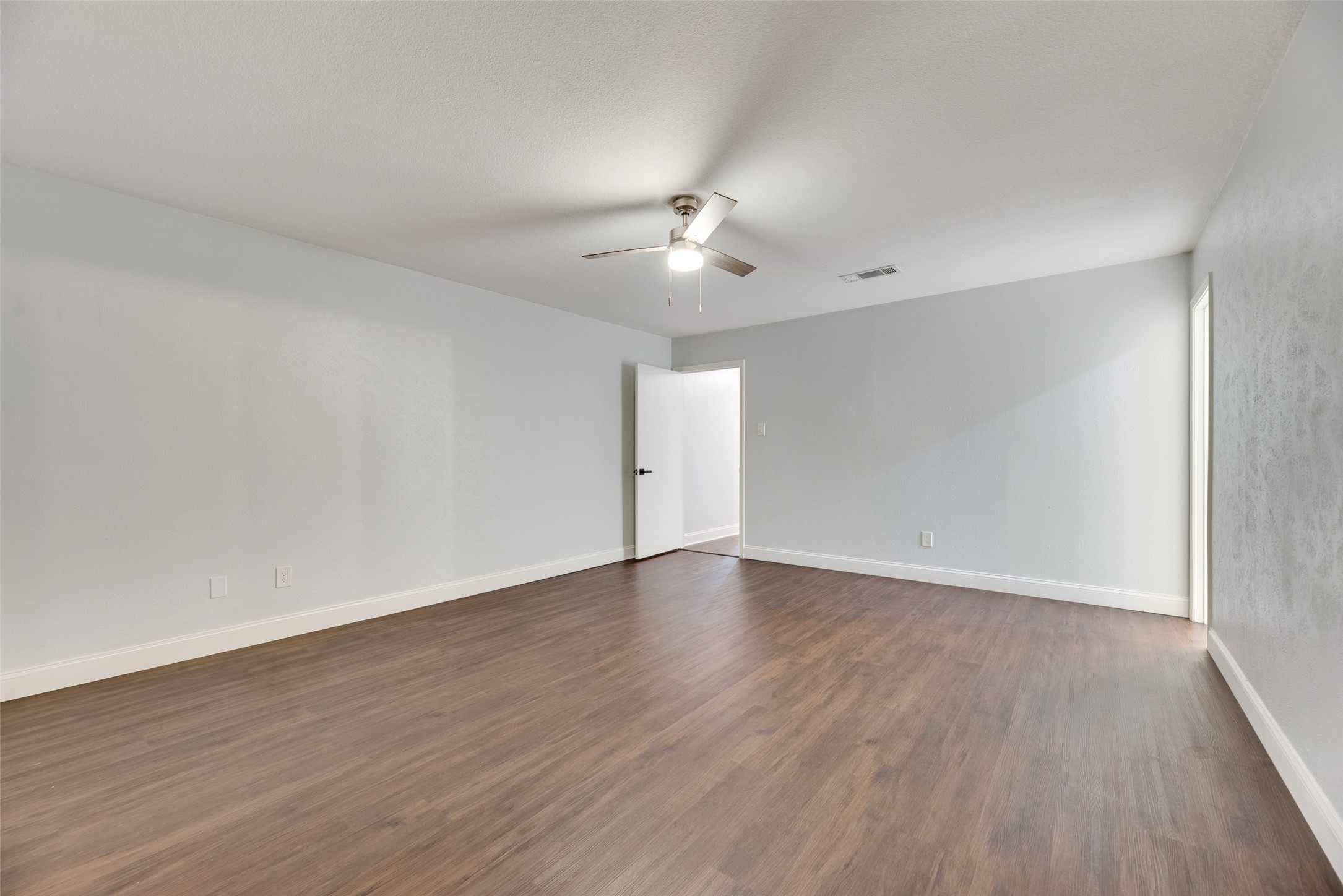 2021 Vista Road