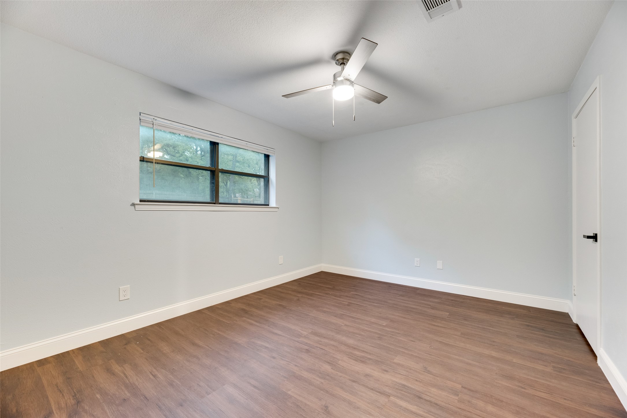 2021 Vista Road