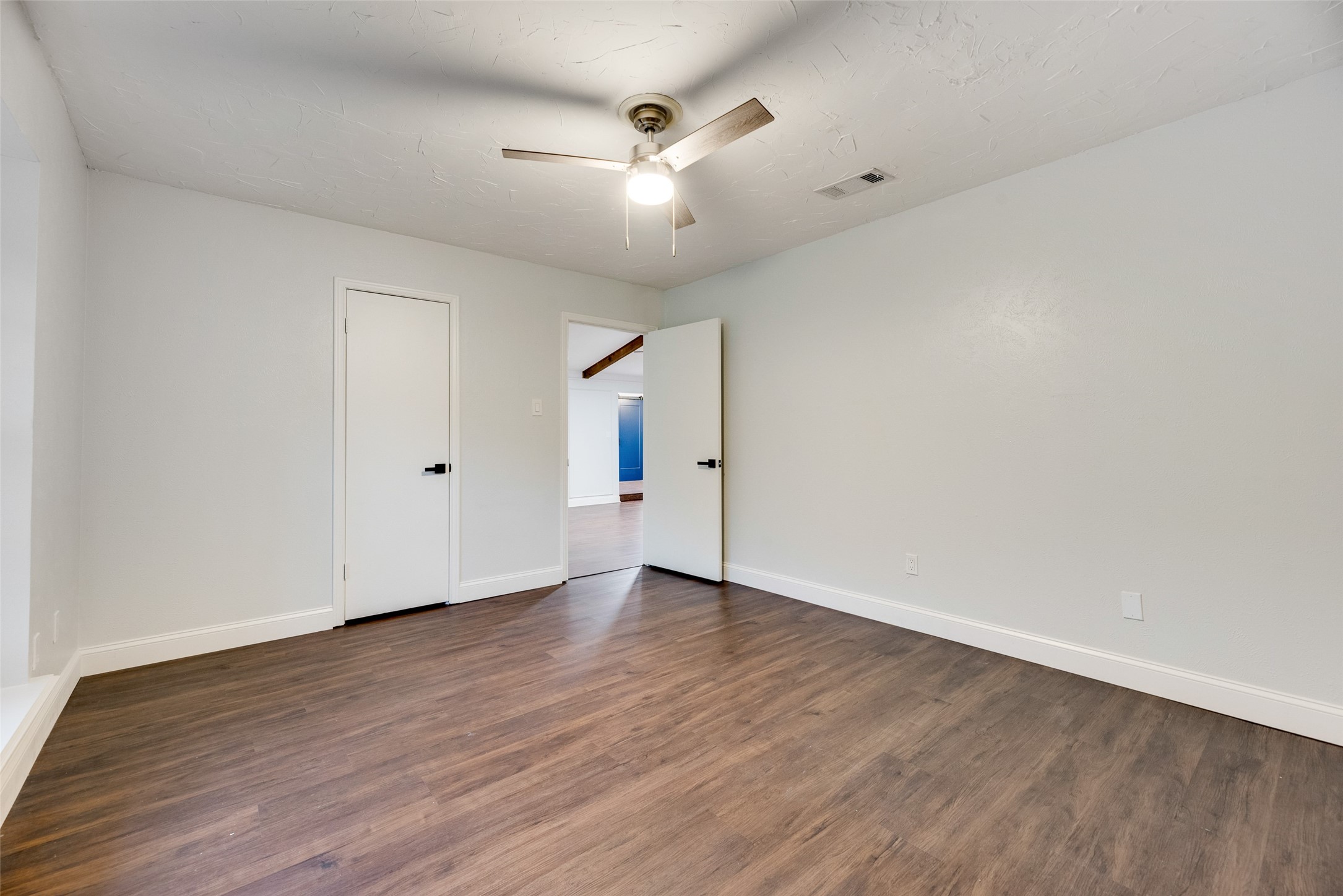 2021 Vista Road