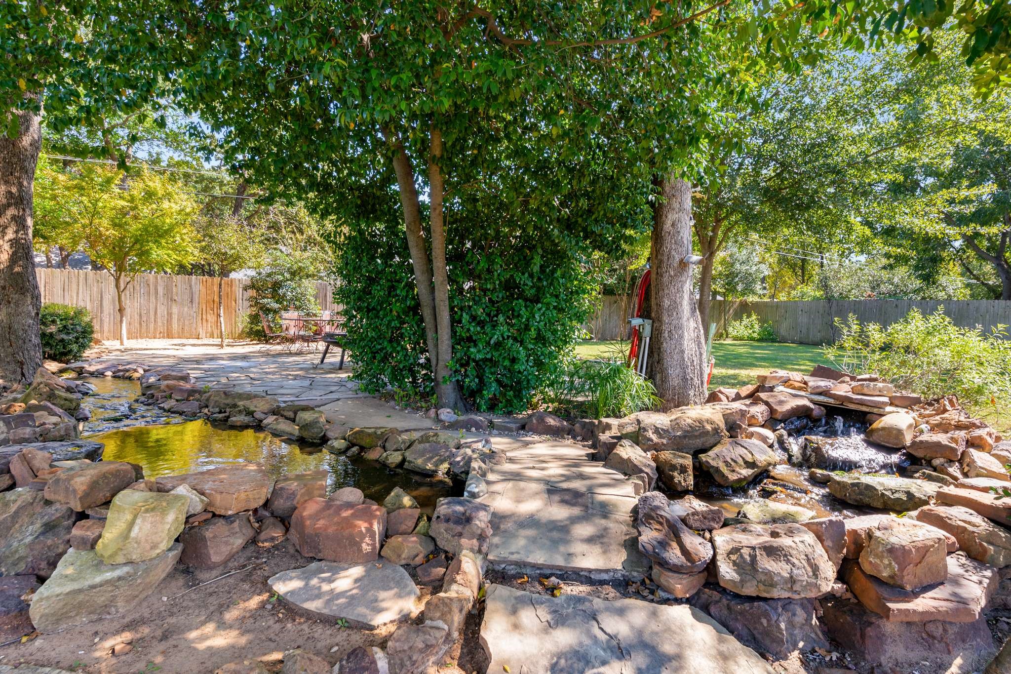 700 Overland Trail