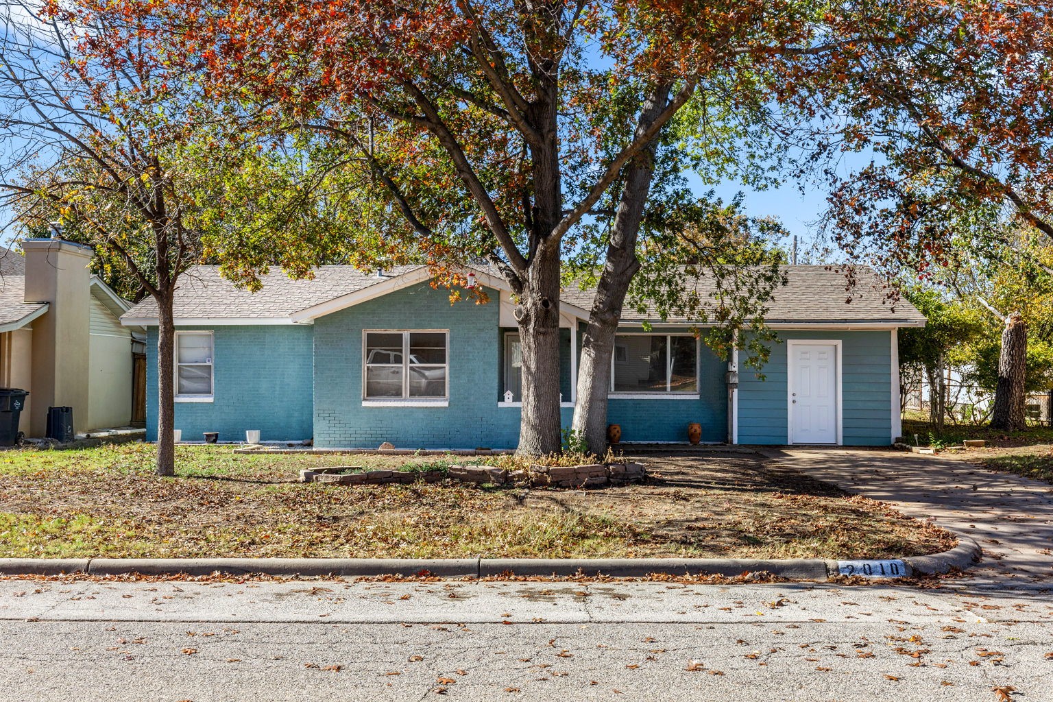 2010 Burroughs Street