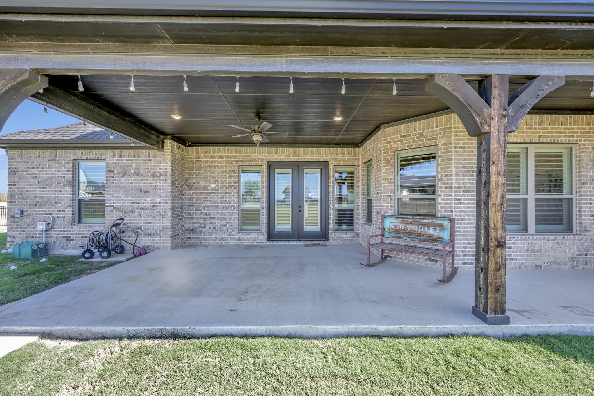 3800 Ridge Point Drive