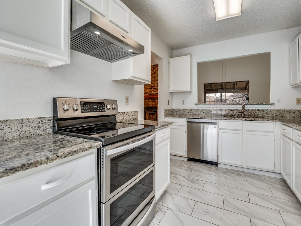 8729 Brushy Creek Trail