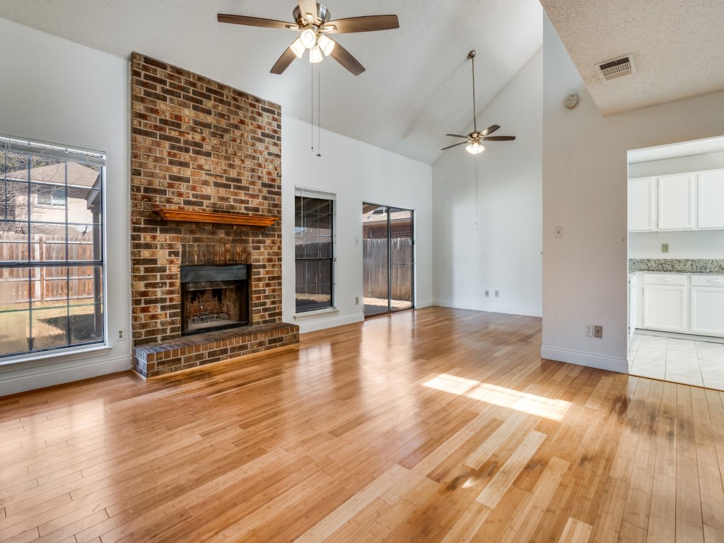 8729 Brushy Creek Trail