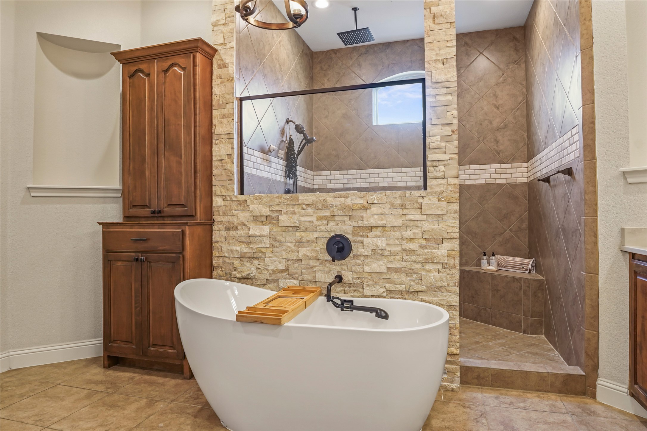 415 Bent Creek Cove