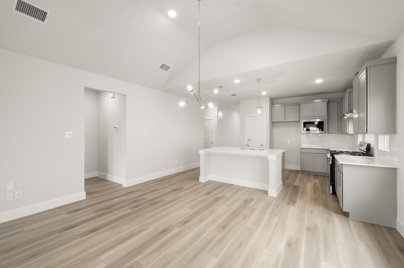 308 Sequoia Lane