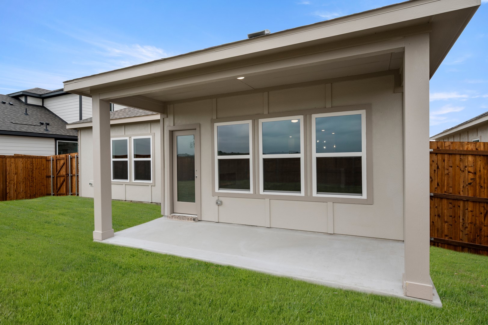 308 Sequoia Lane