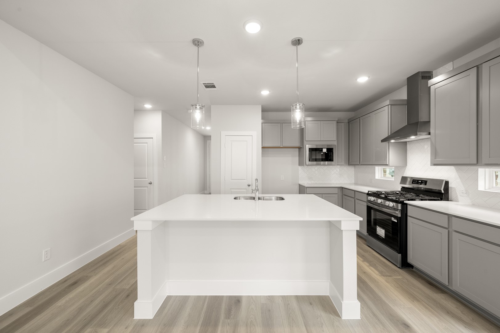 308 Sequoia Lane