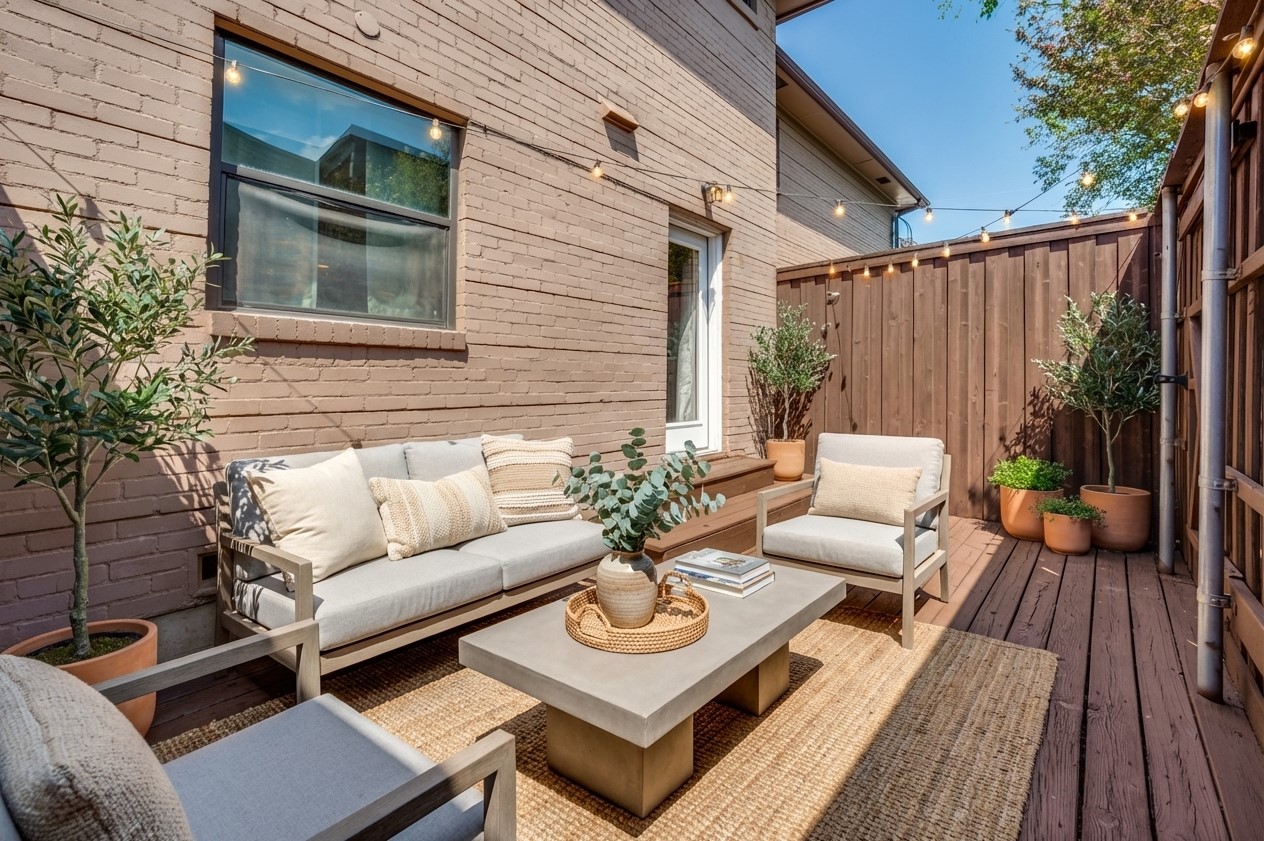 4118 Bowser Avenue C