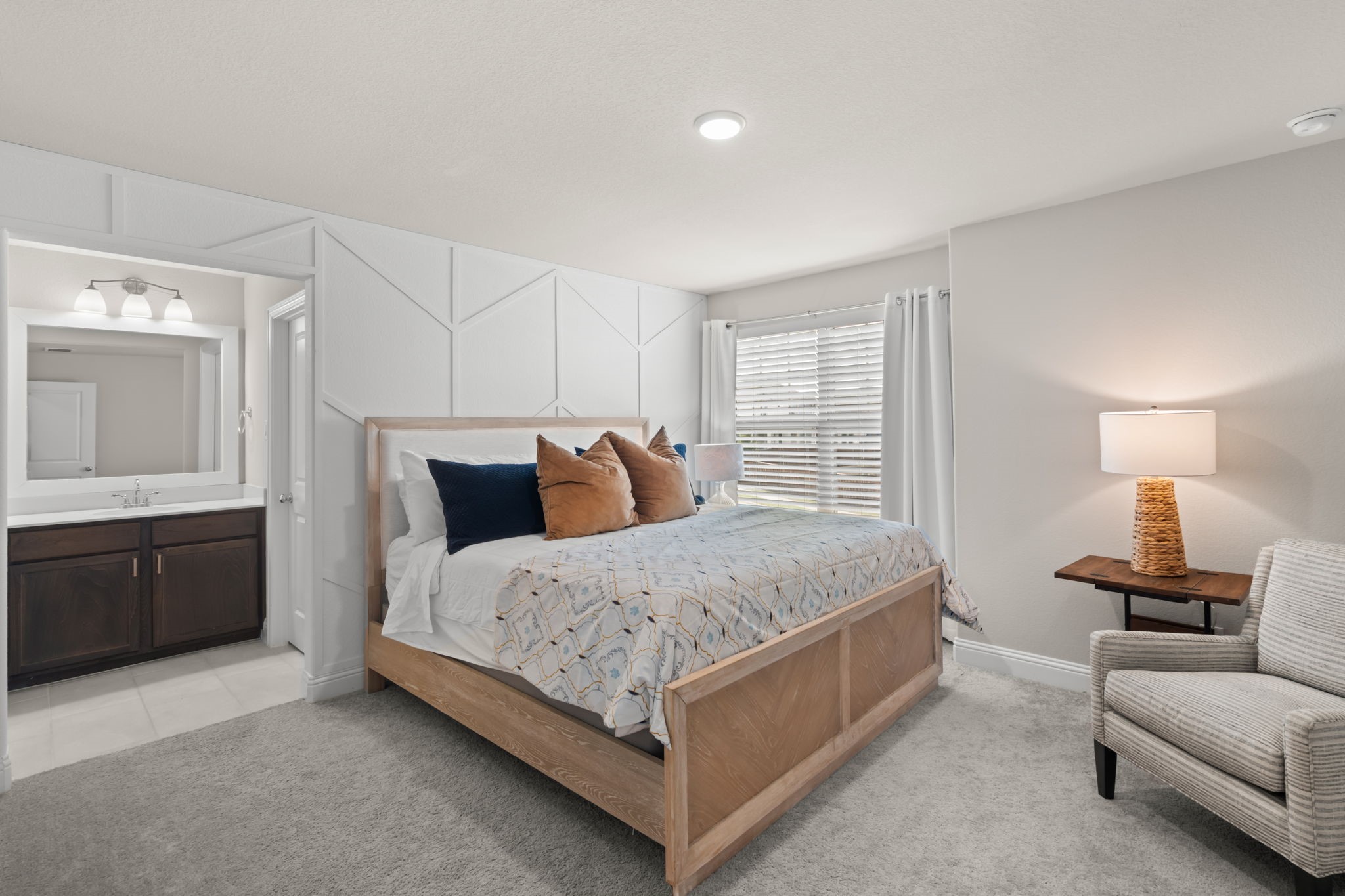 7018 Hickory Falls