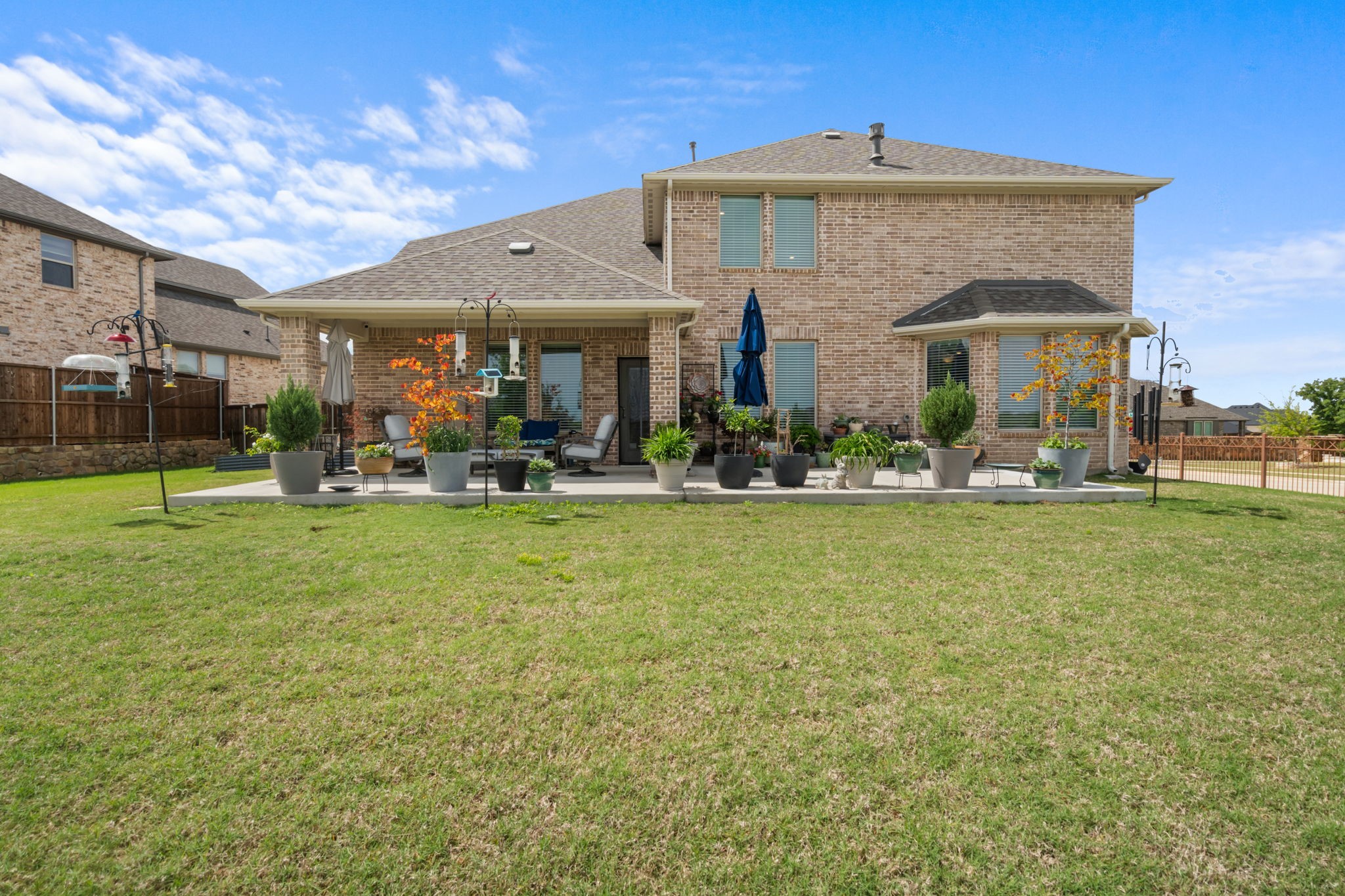 7018 Hickory Falls