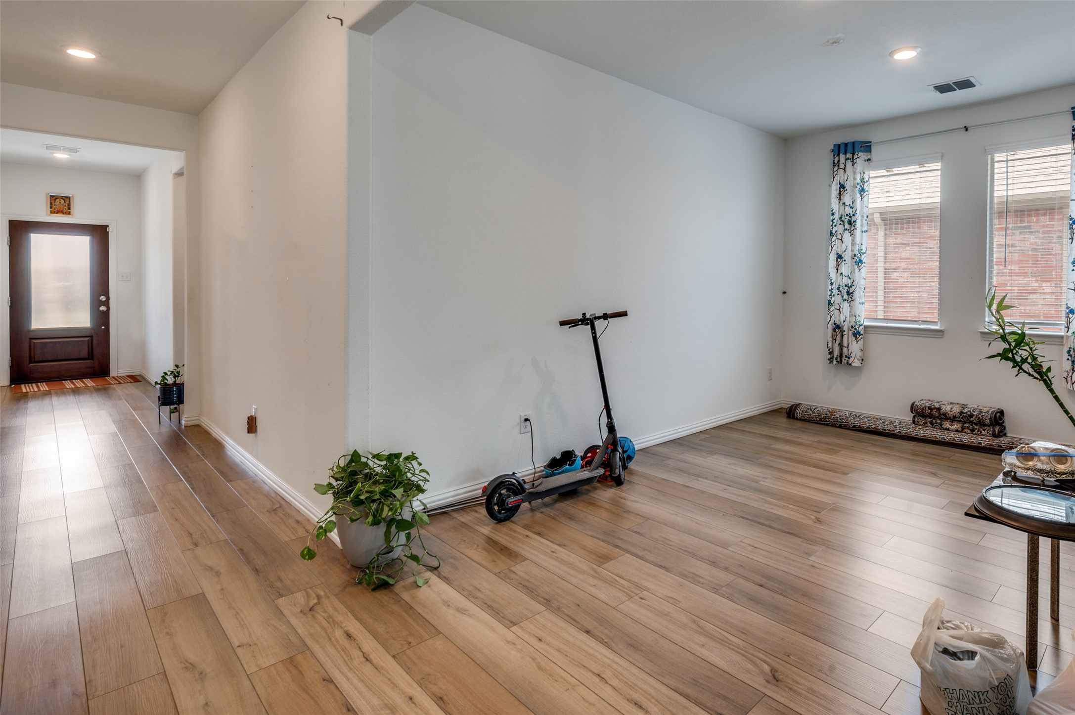 6125 Fairholme Drive