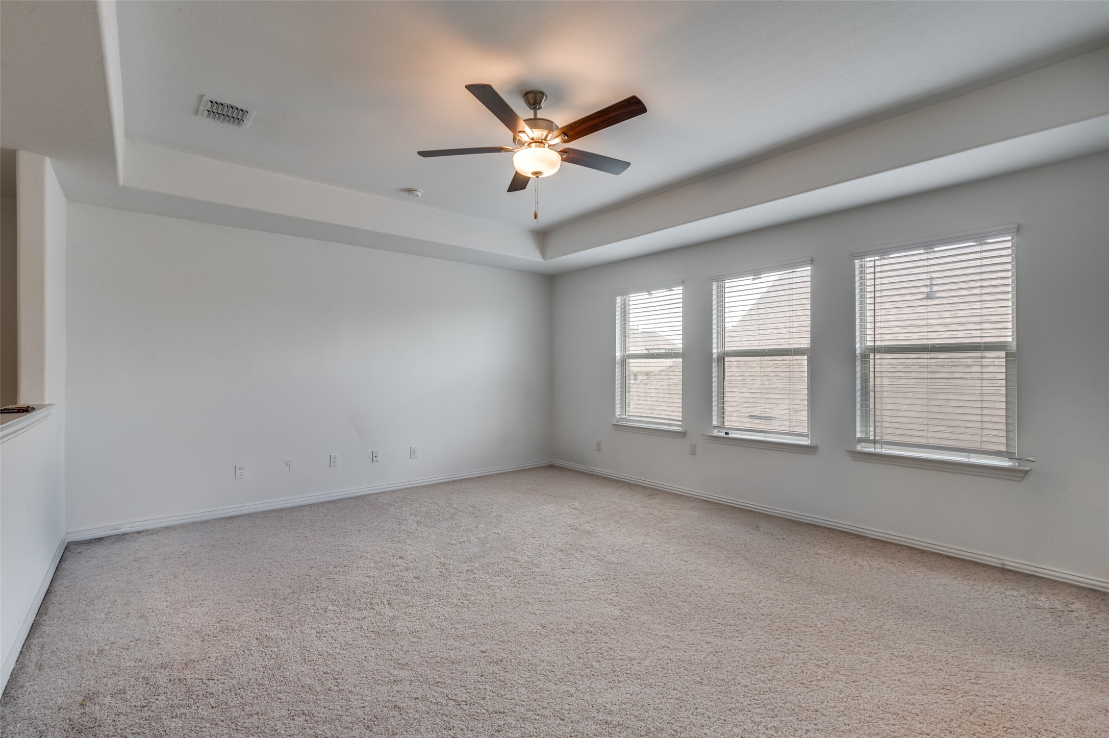 6125 Fairholme Drive