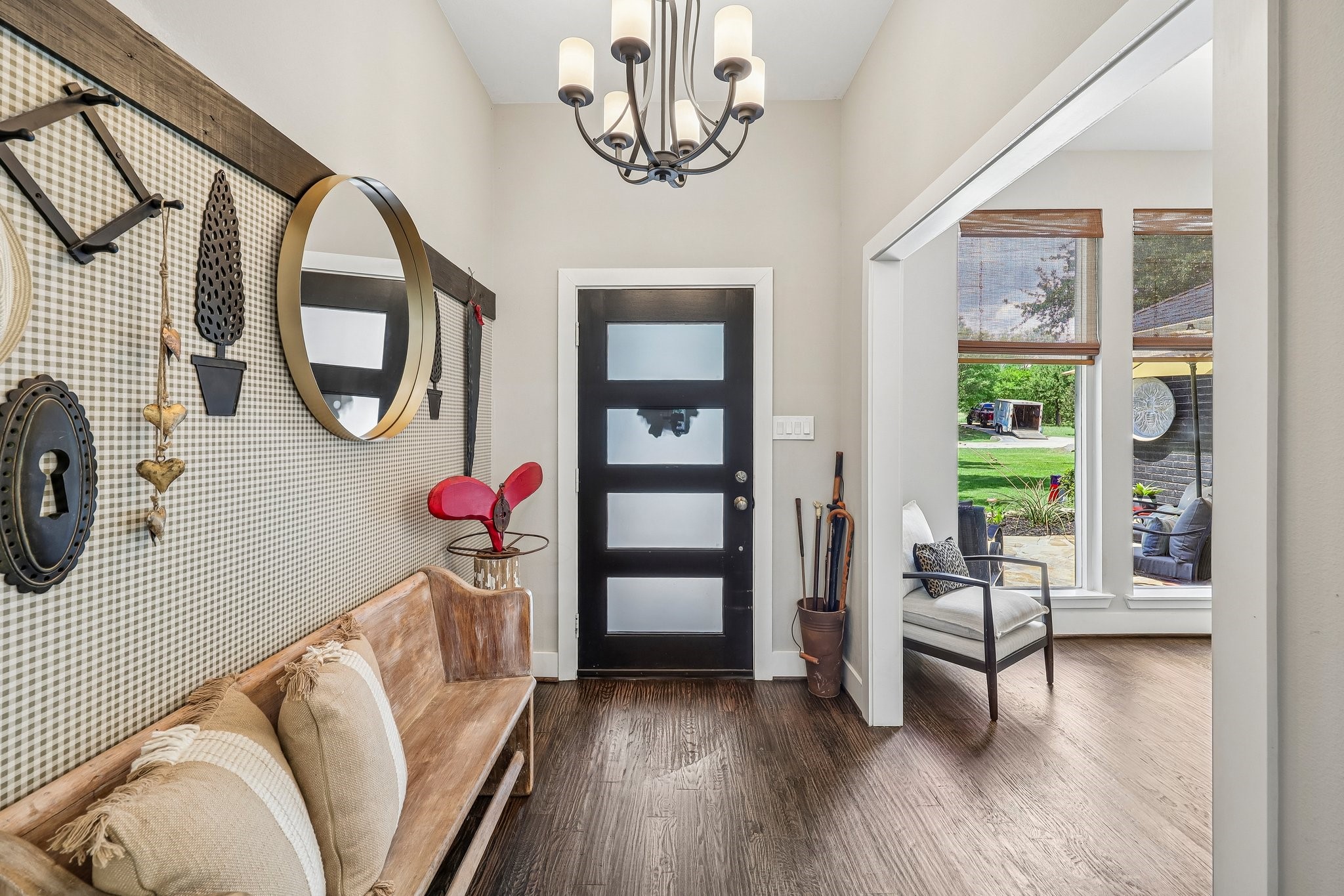 925 Meadow Drive
