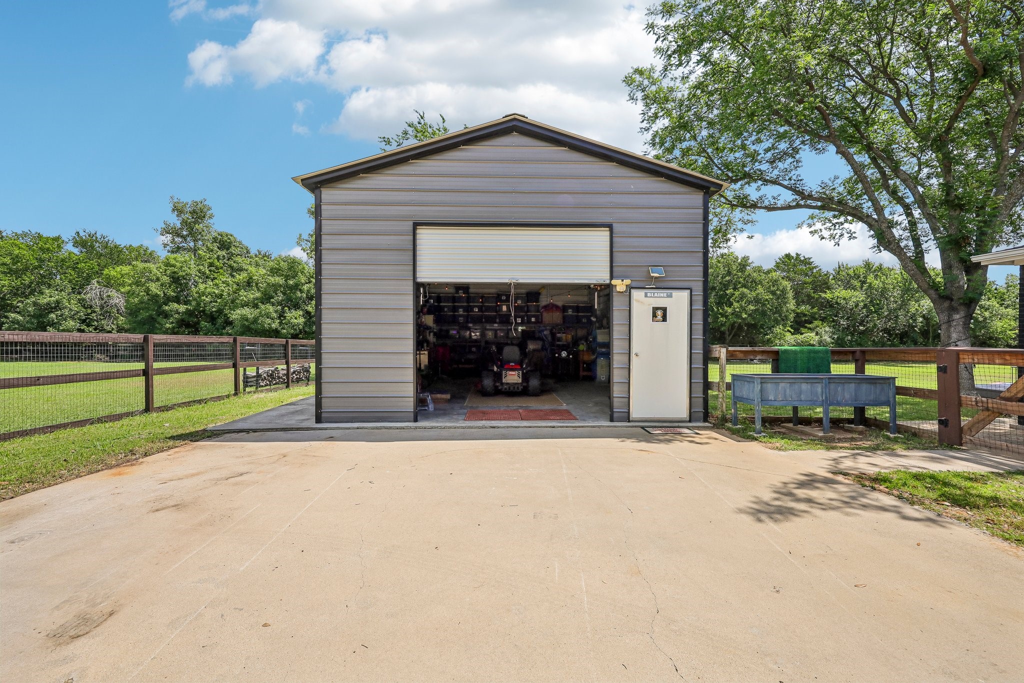 925 Meadow Drive