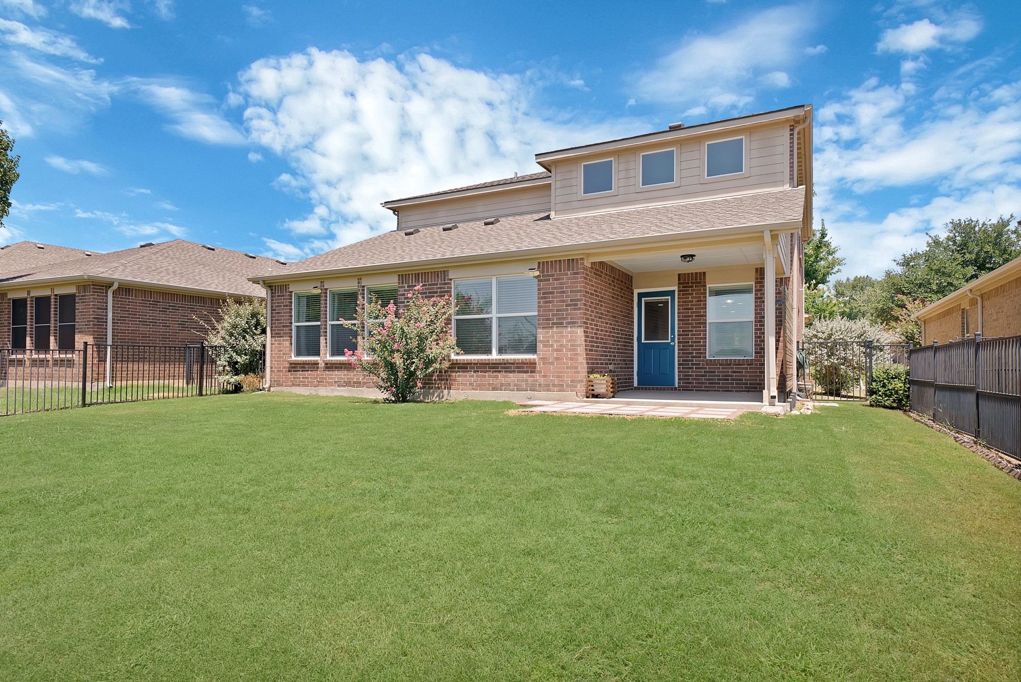 15925 Blaketree Drive
