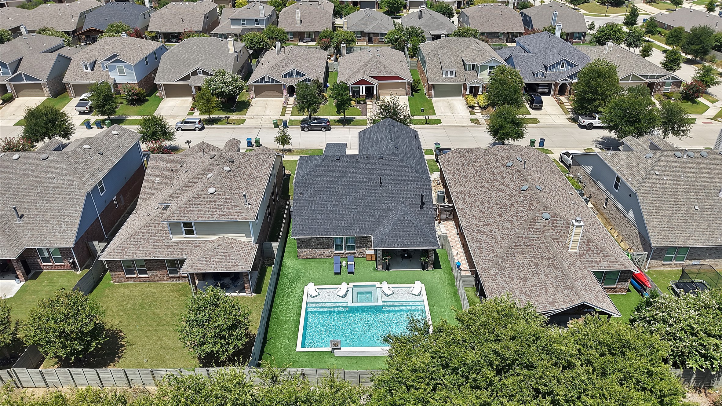 1813 Kaiser Cove