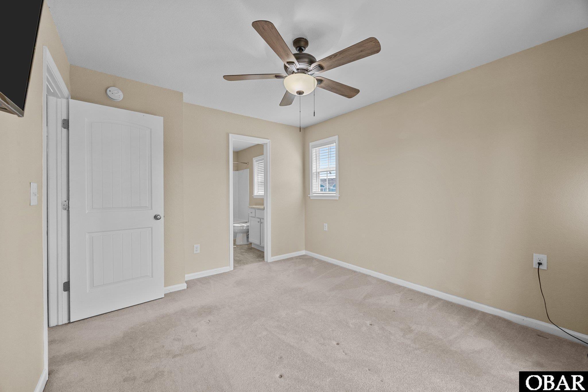 100 Lexington Lane unit 106 E