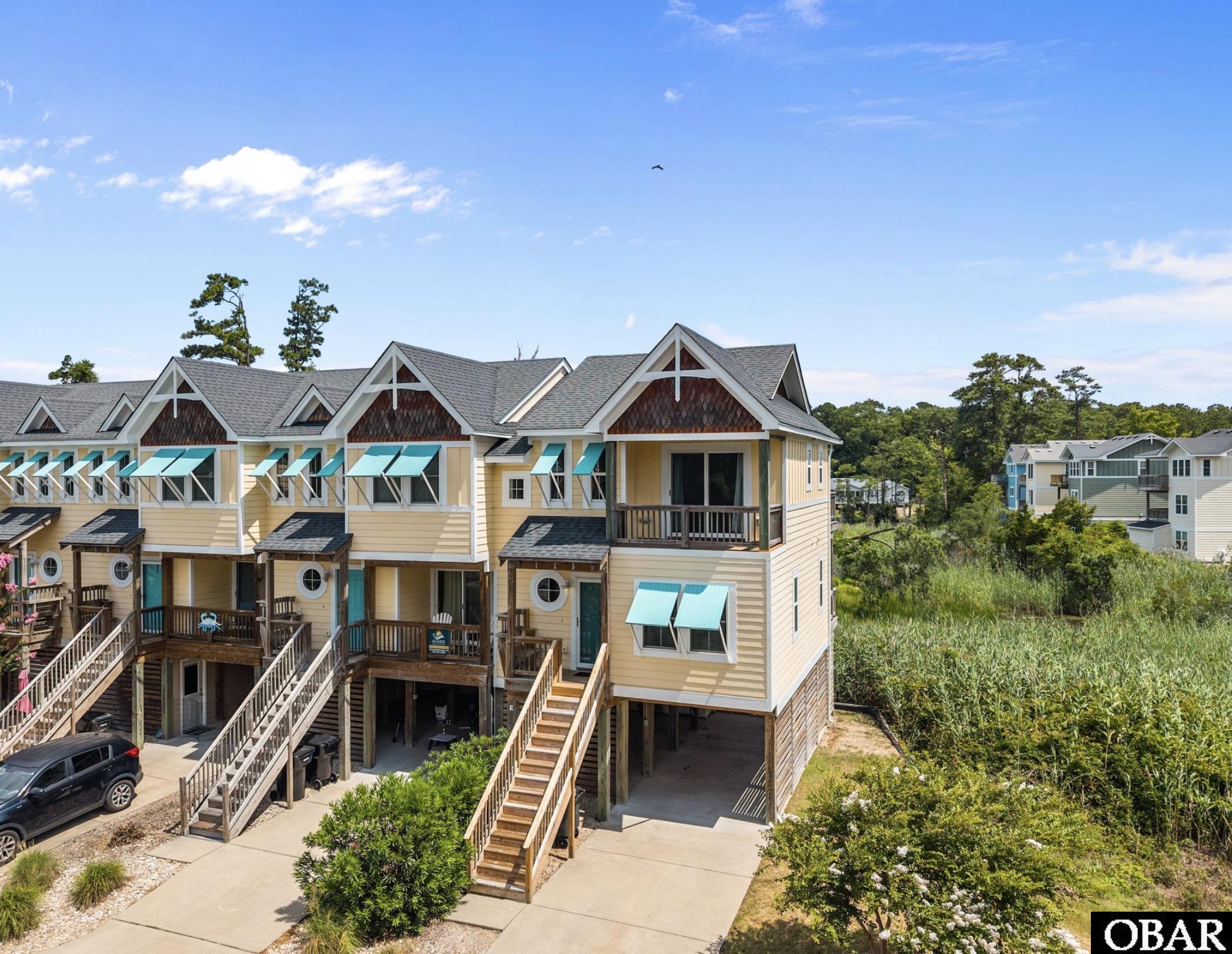 100 Lexington Lane unit 106 E