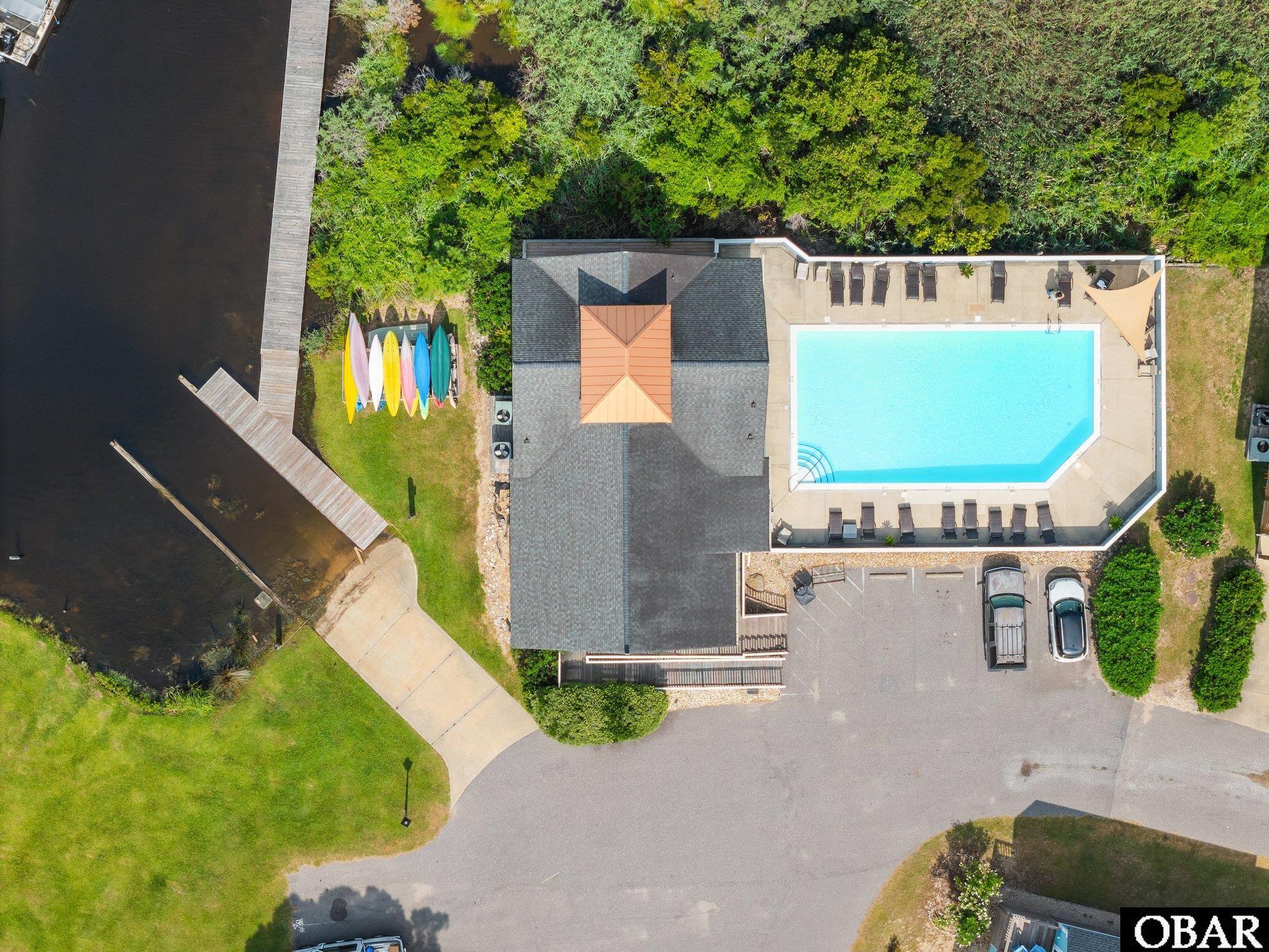 100 Lexington Lane unit 106 E