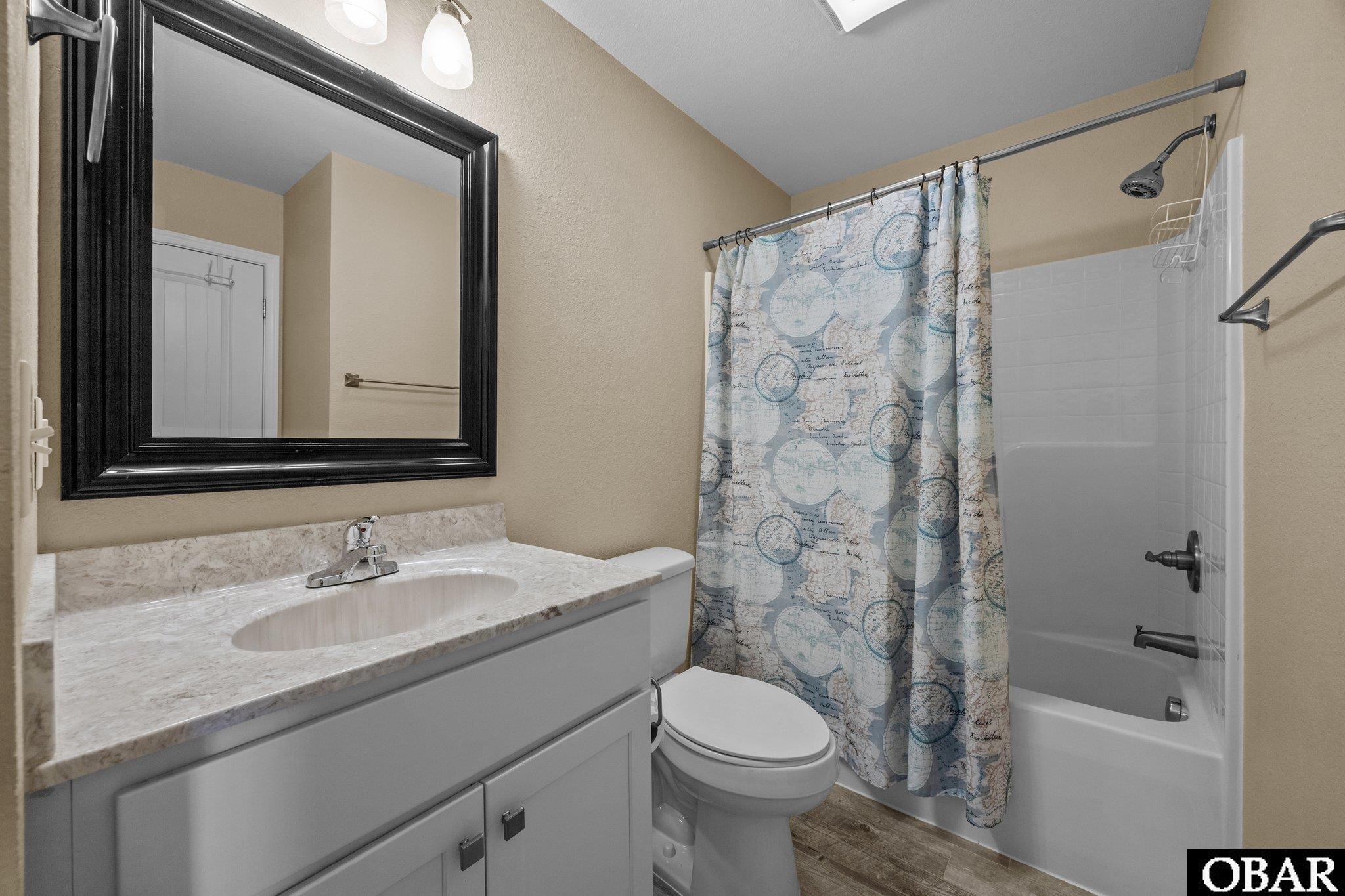 100 Lexington Lane unit 106 E