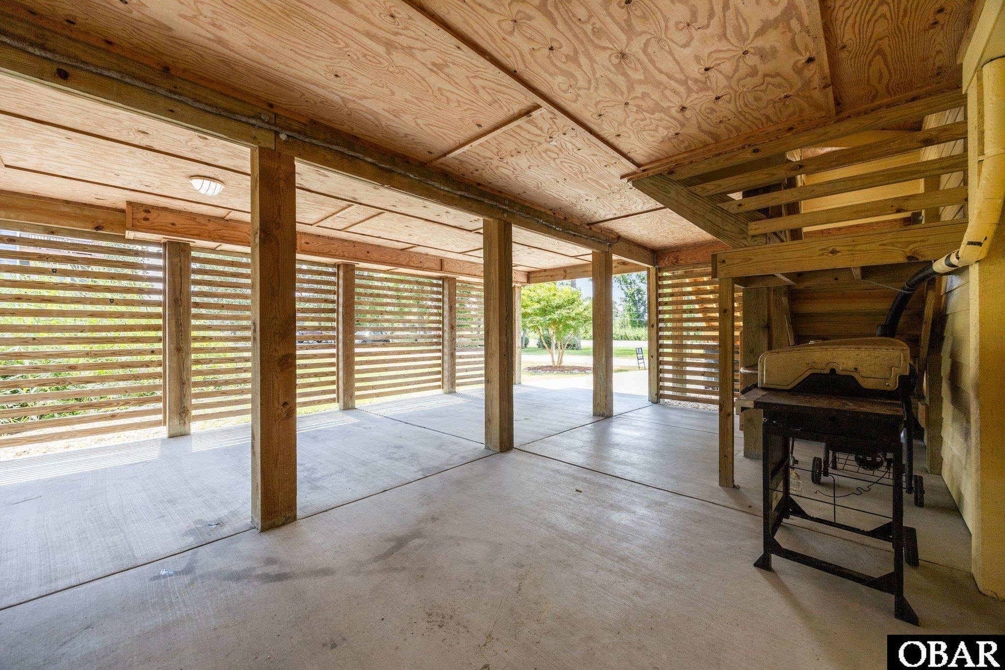 100 Lexington Lane unit 106 E