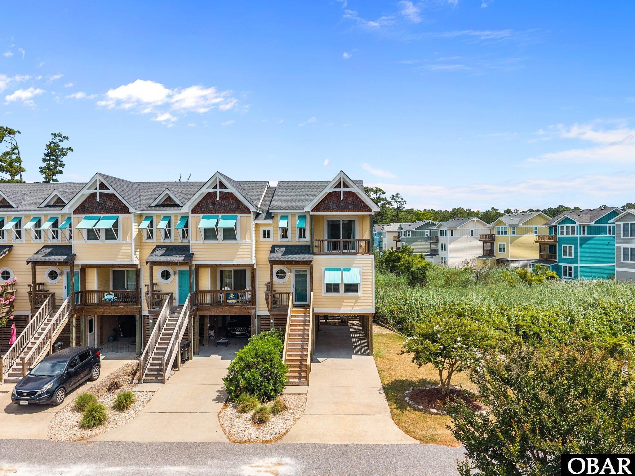 100 Lexington Lane unit 106 E