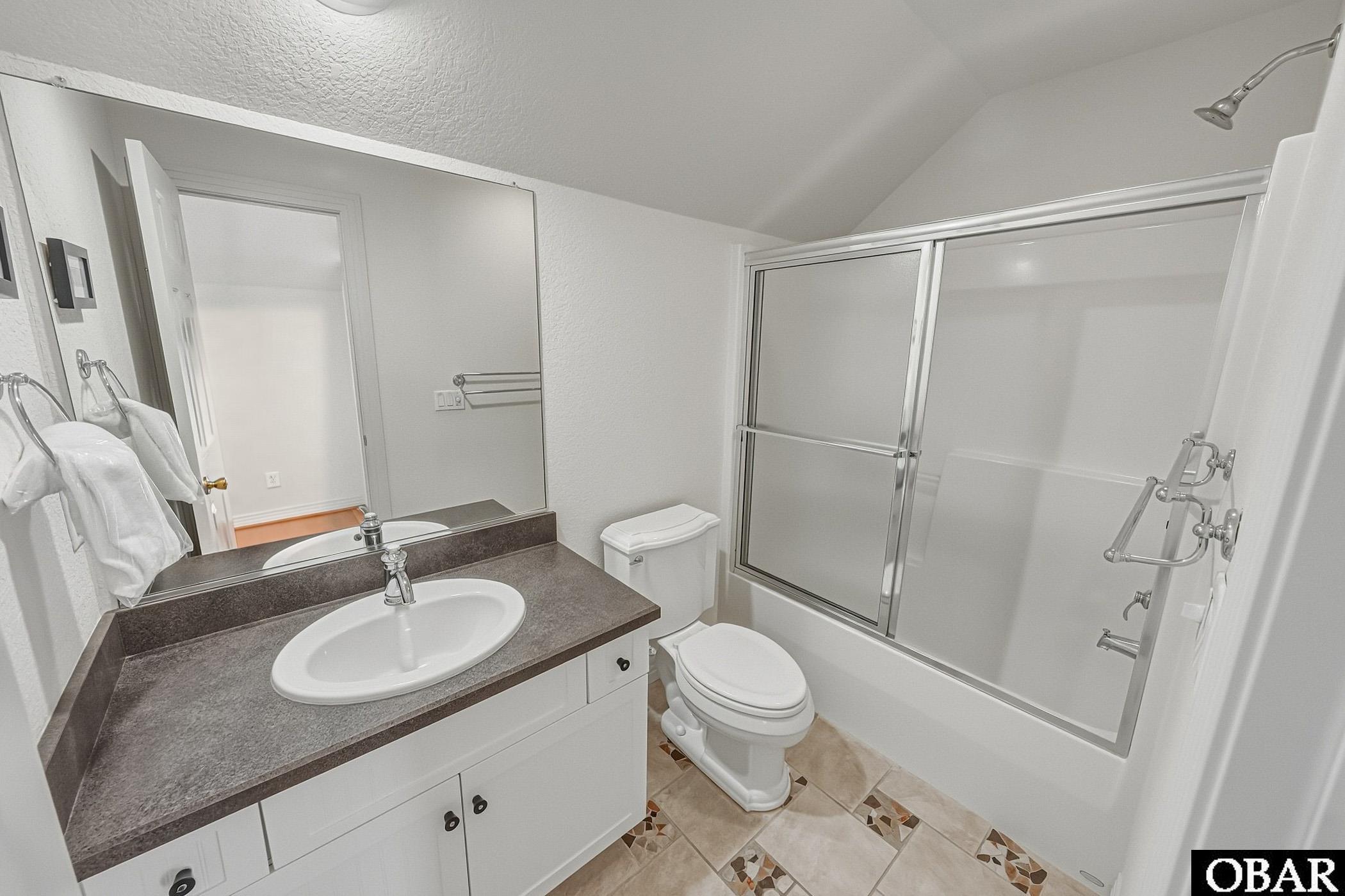 762 Ridge Point Drive Unit: Lot 70