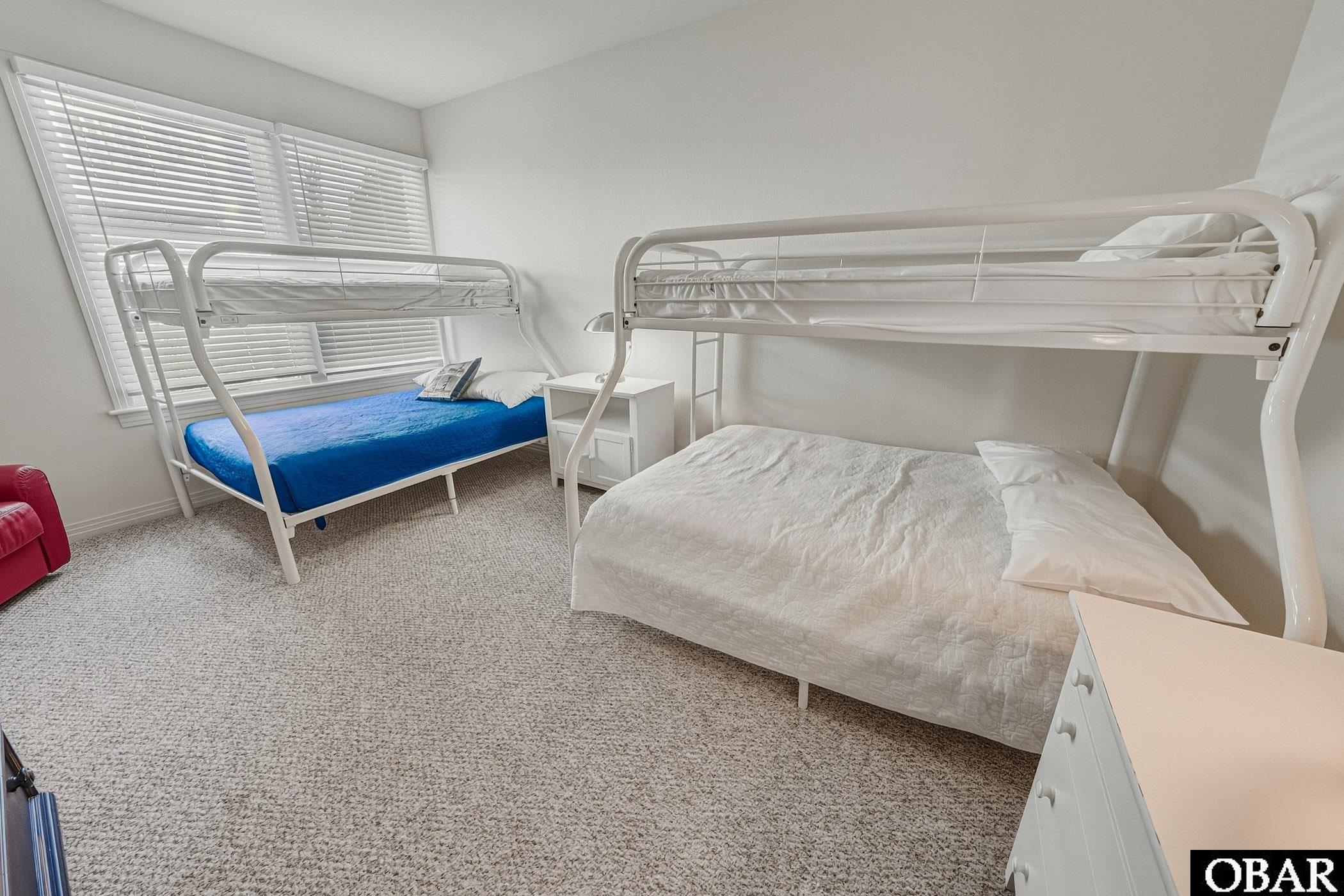 762 Ridge Point Drive Unit: Lot 70