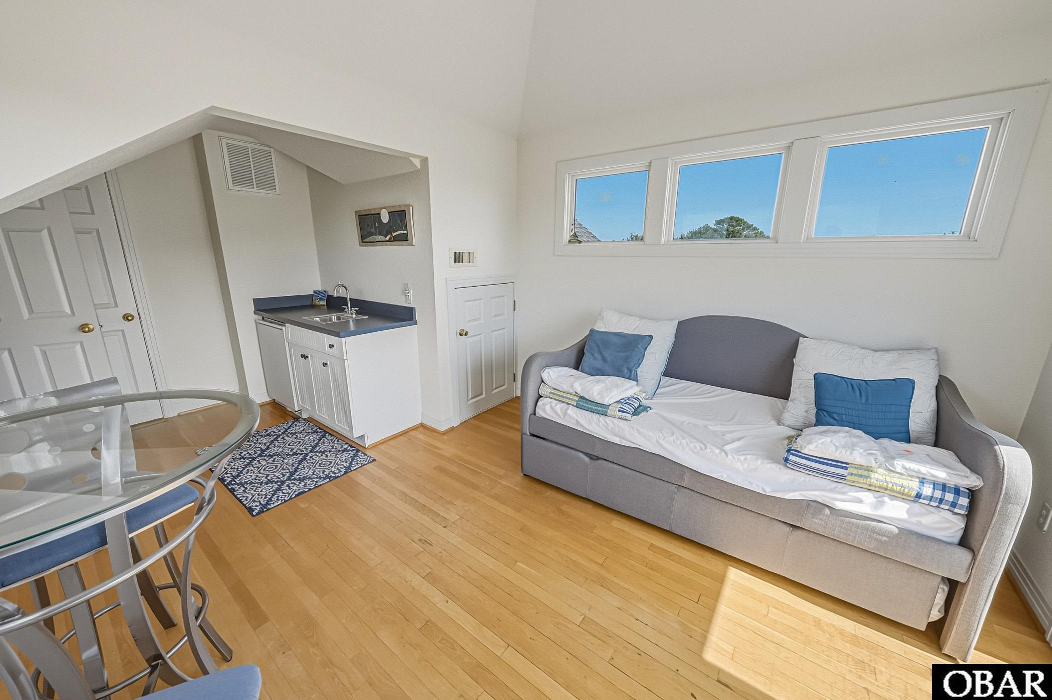 762 Ridge Point Drive Unit: Lot 70