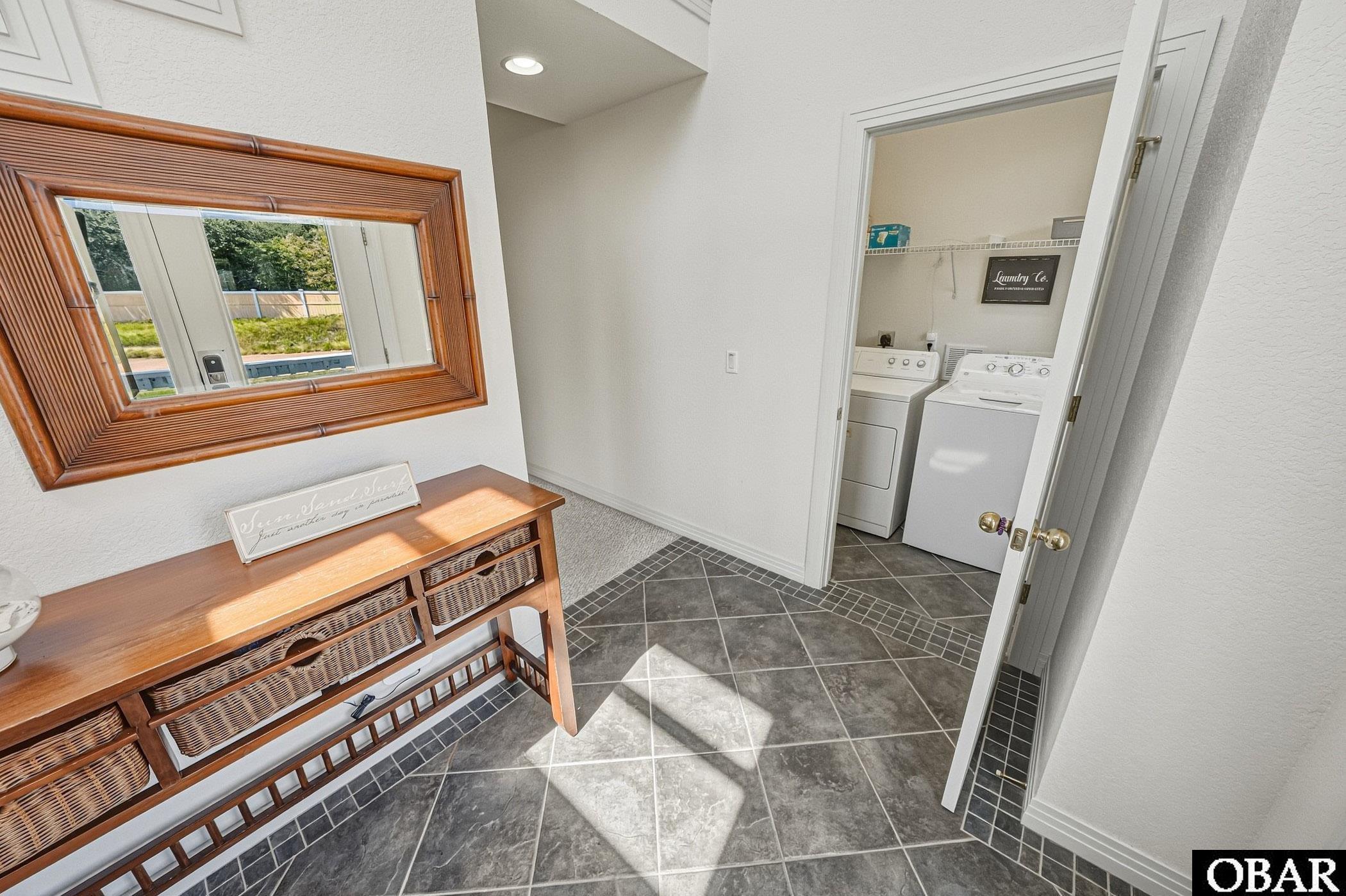 762 Ridge Point Drive Unit: Lot 70