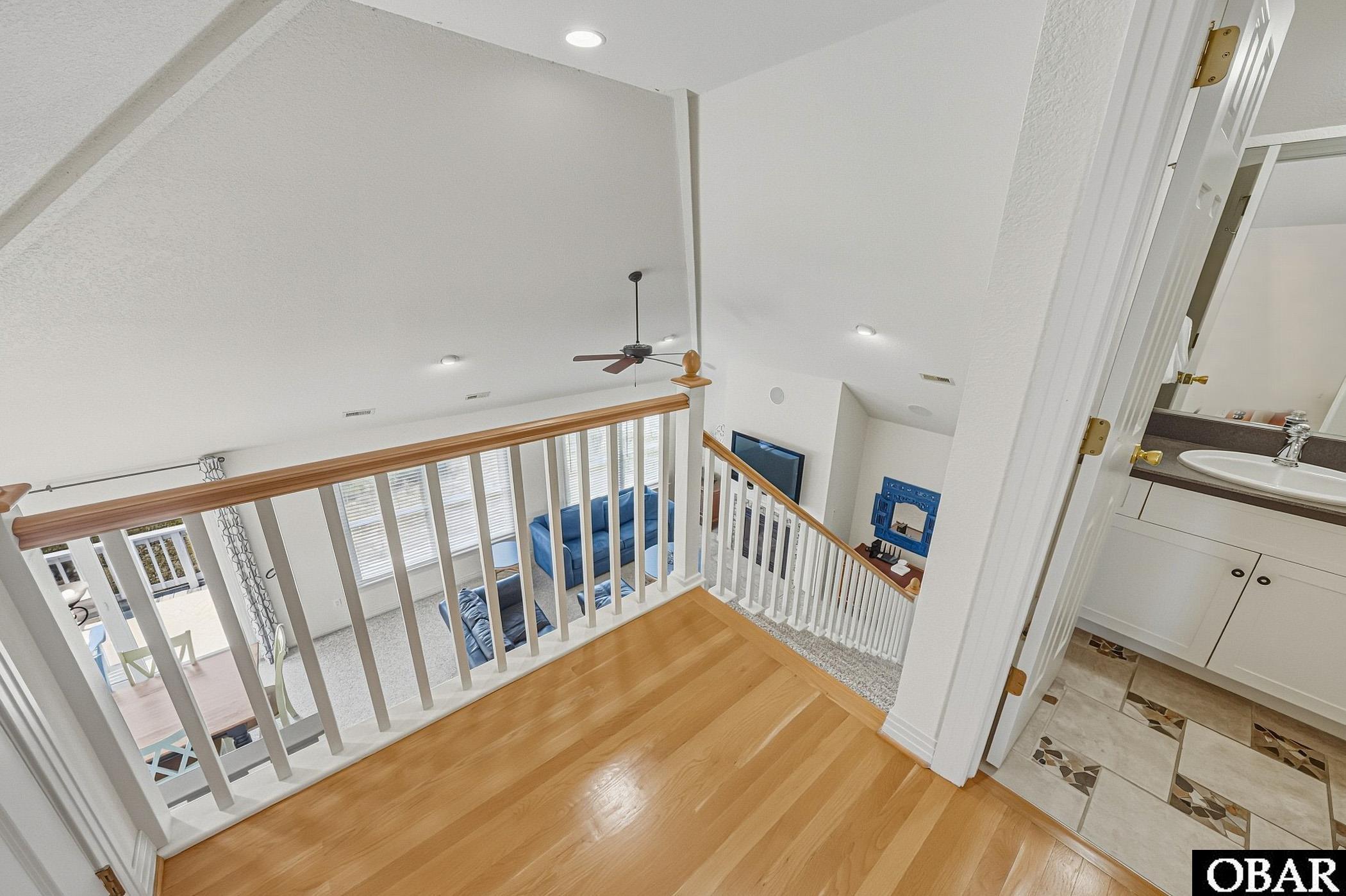 762 Ridge Point Drive Unit: Lot 70