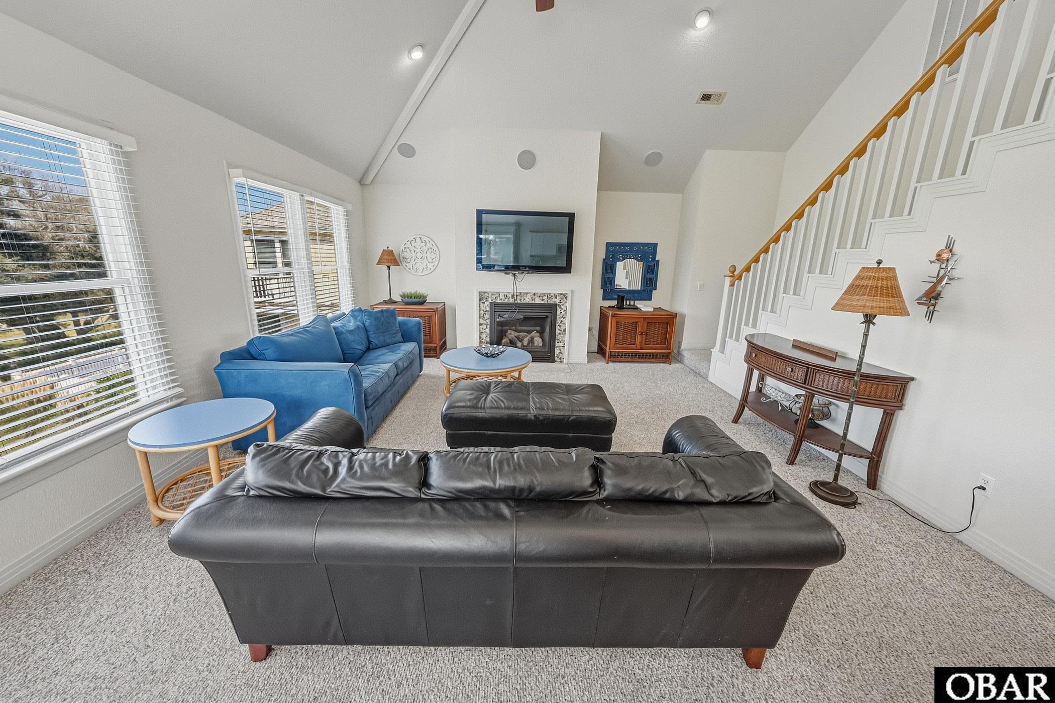 762 Ridge Point Drive Unit: Lot 70