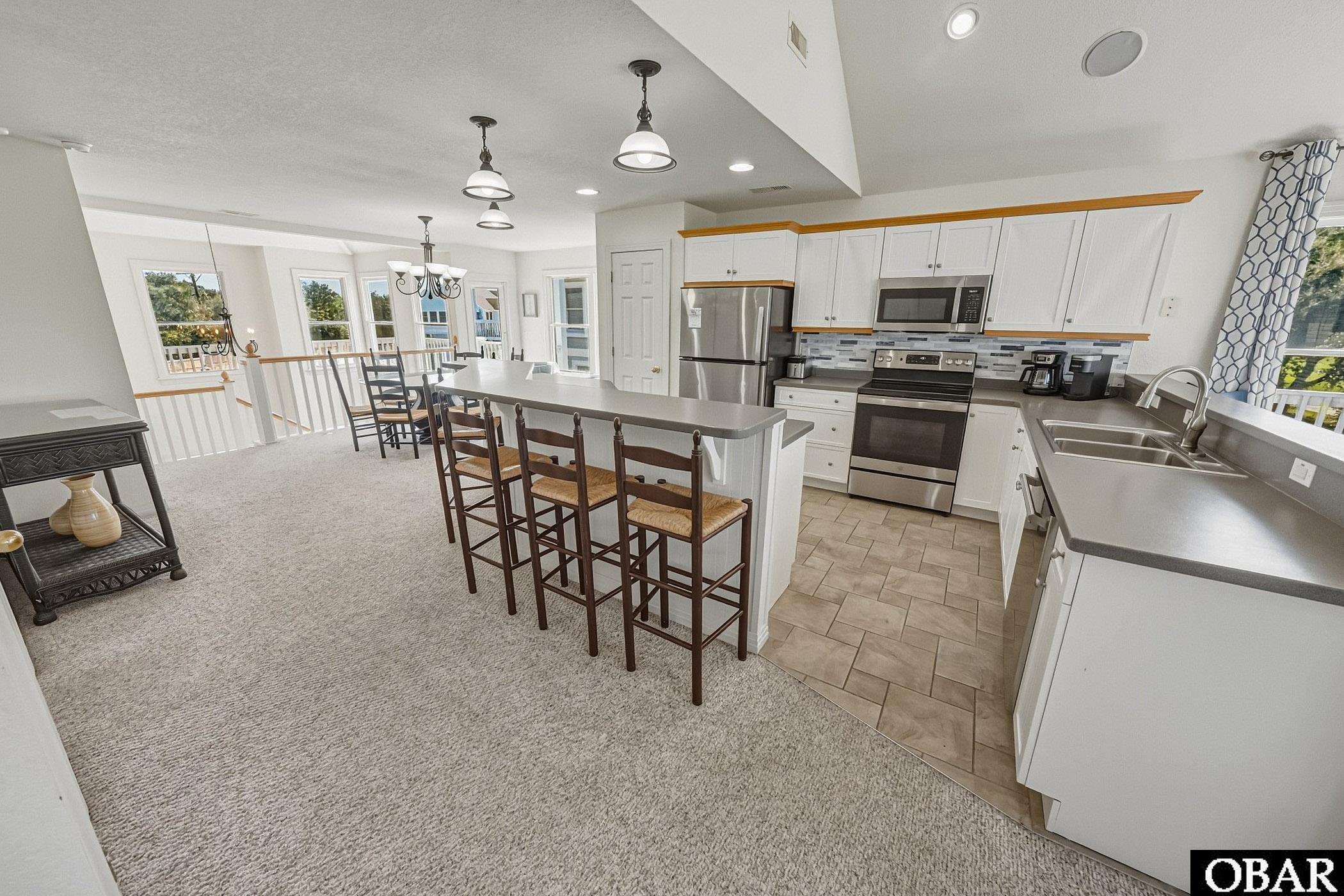 762 Ridge Point Drive Unit: Lot 70