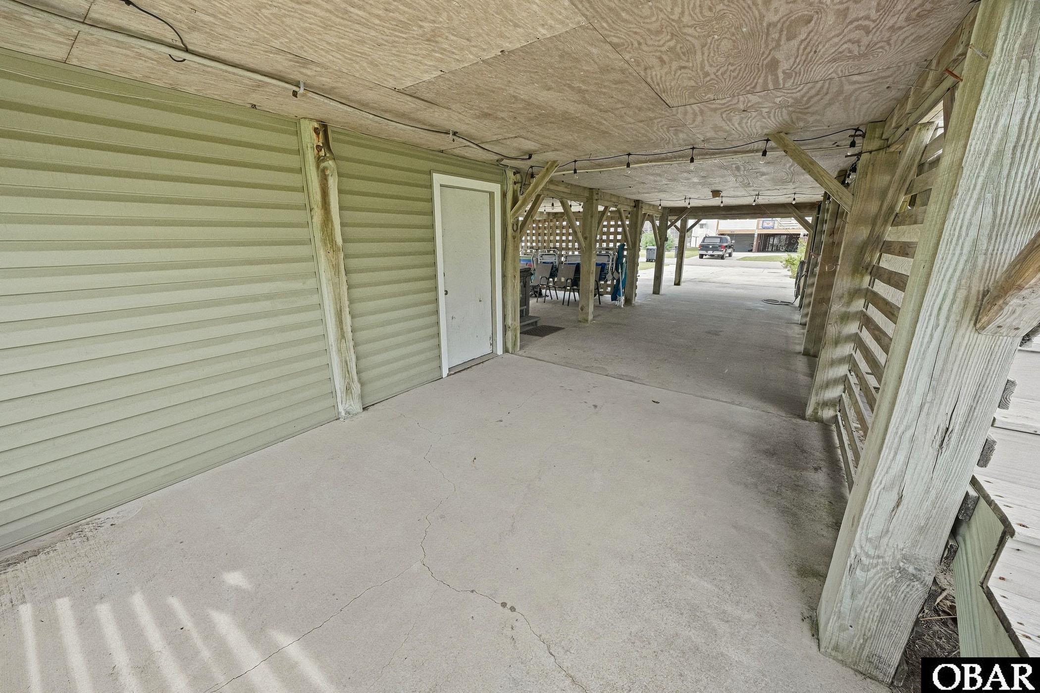 307 E Lake Drive