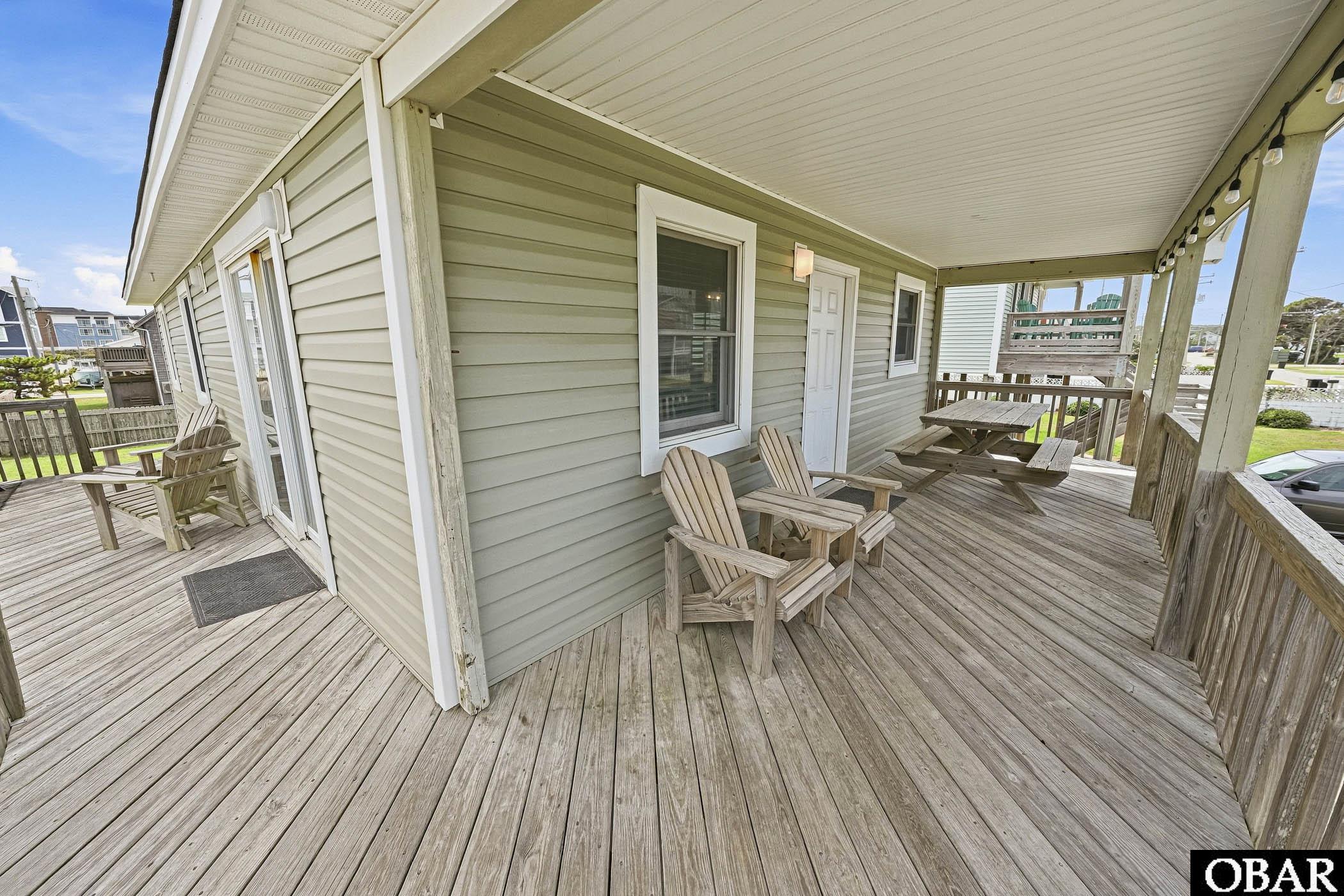 307 E Lake Drive