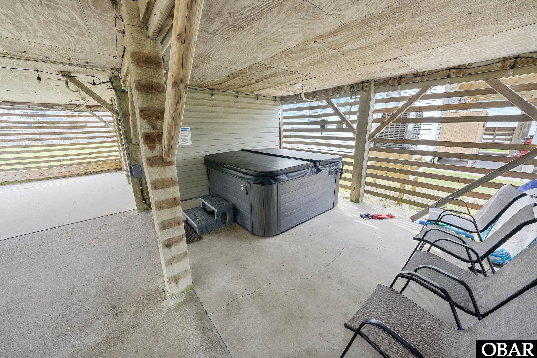 307 E Lake Drive