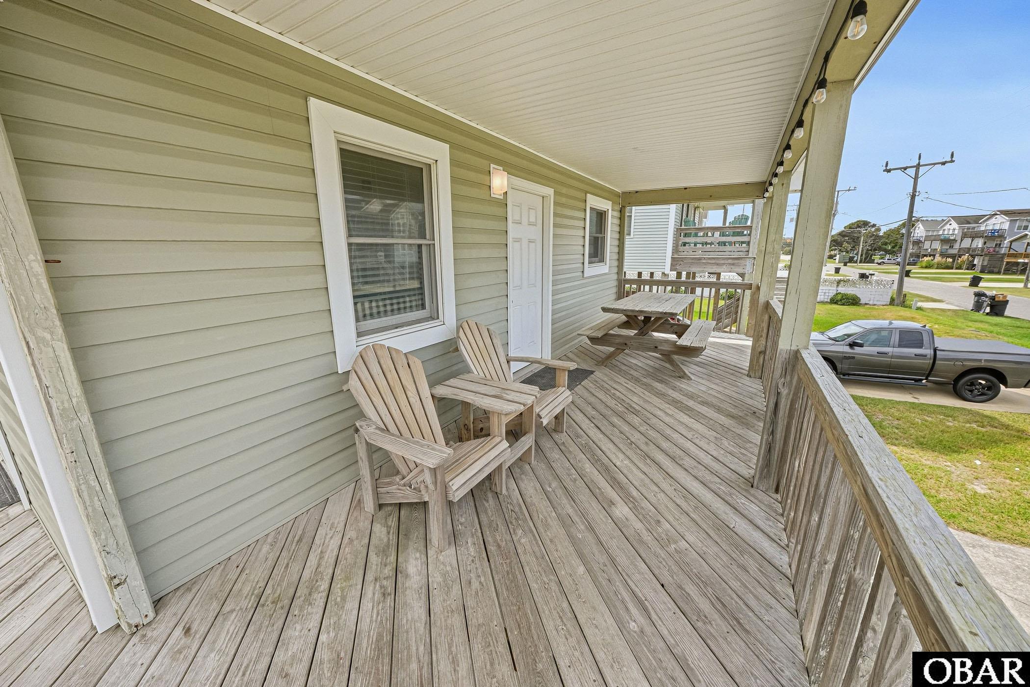 307 E Lake Drive