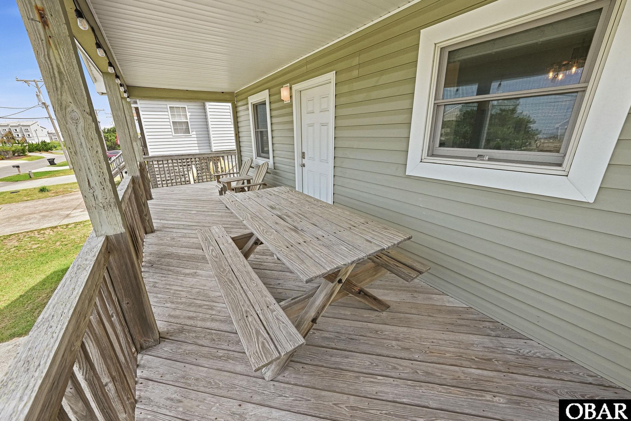 307 E Lake Drive