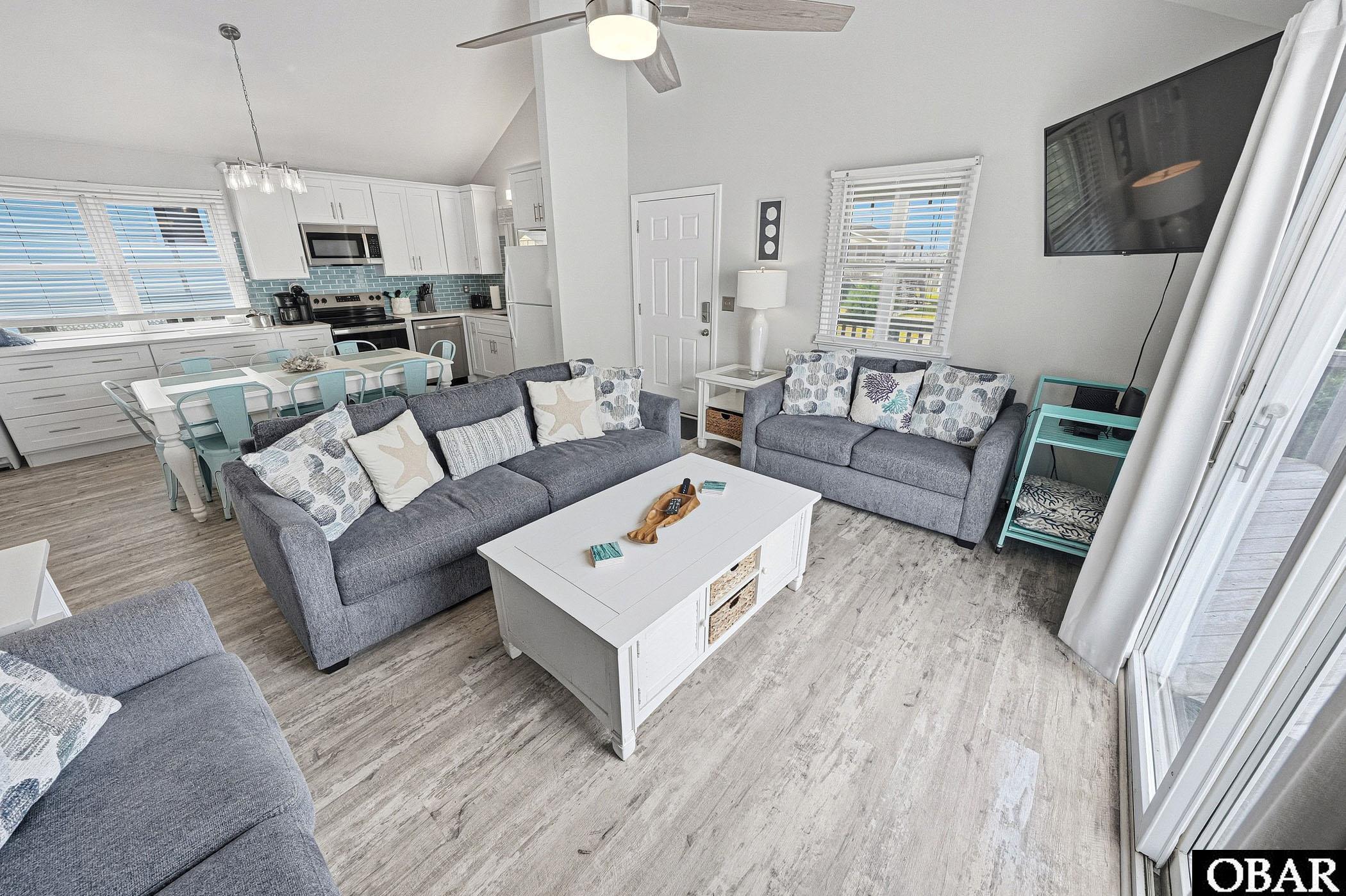 307 E Lake Drive