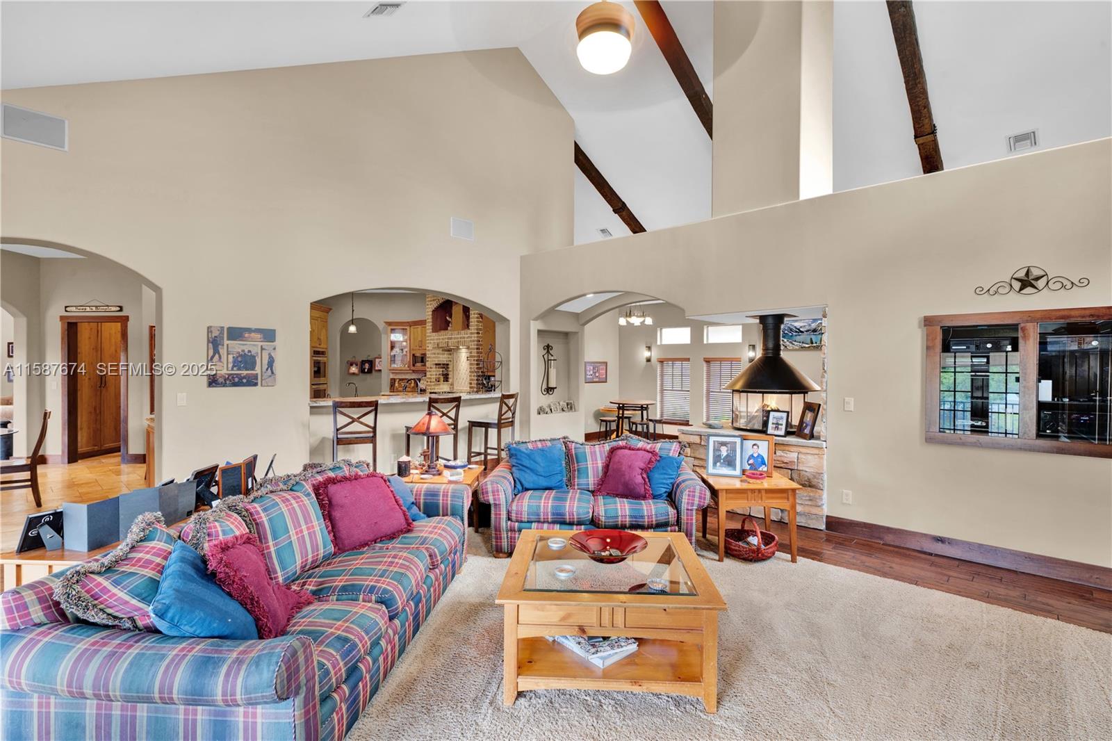 9401 NW 44th Place