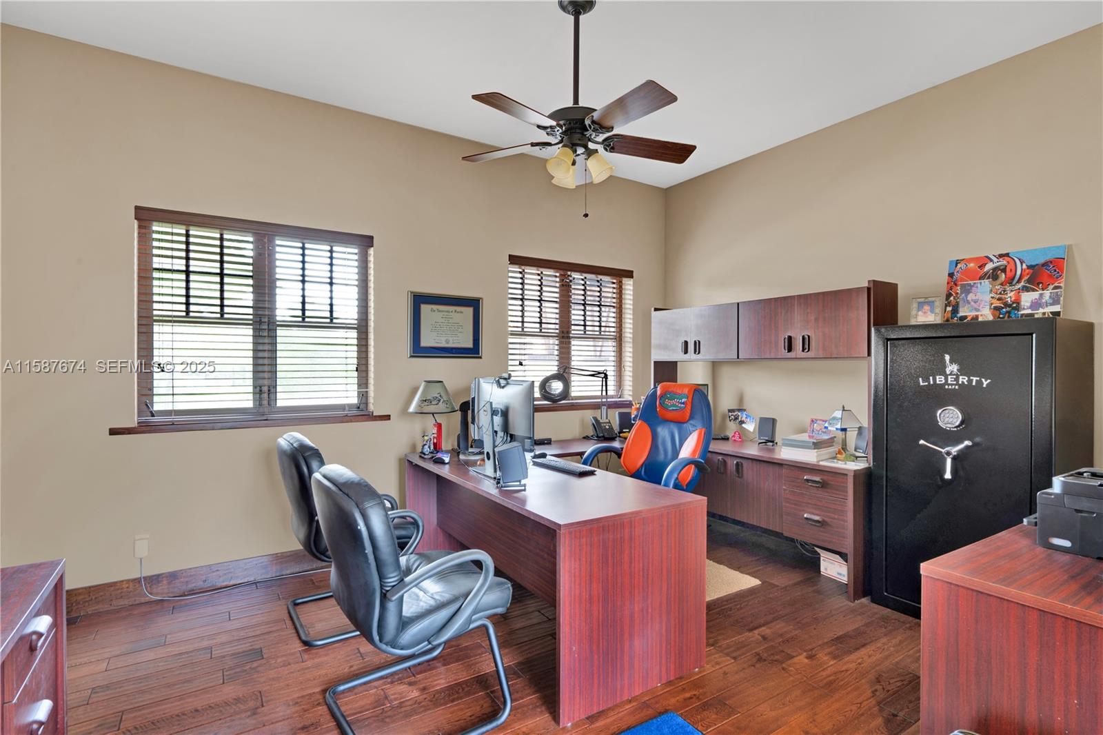 9401 NW 44th Place