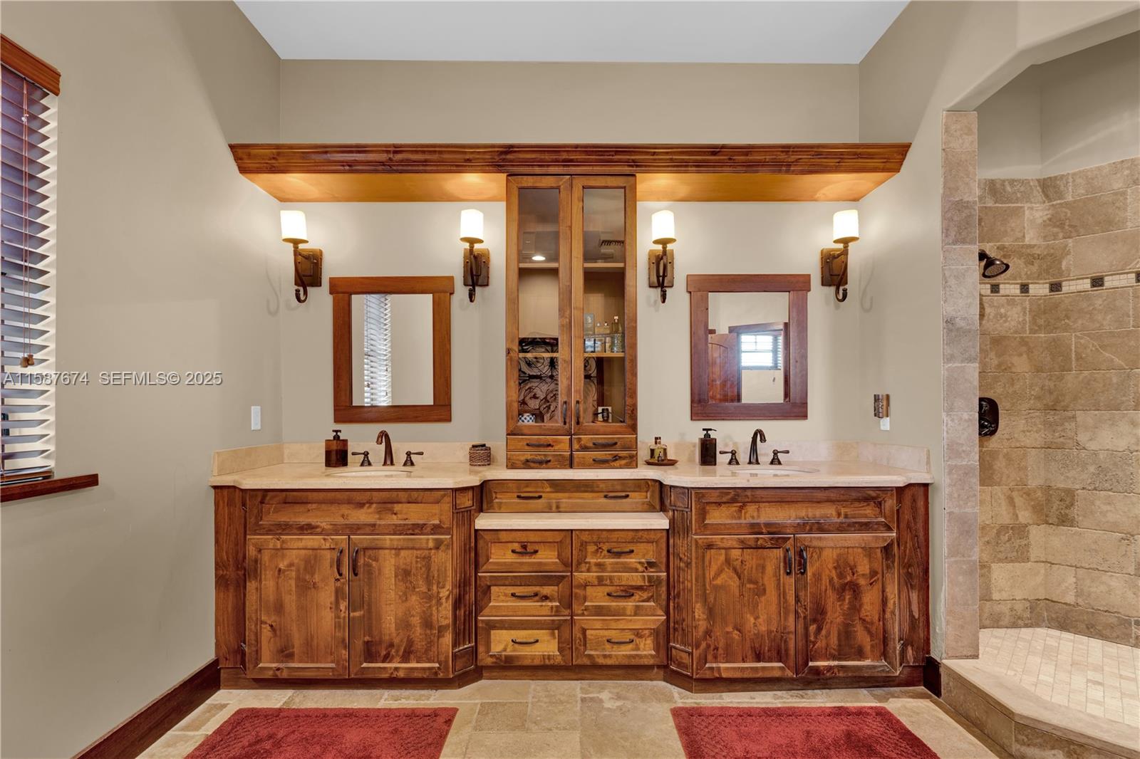 9401 NW 44th Place