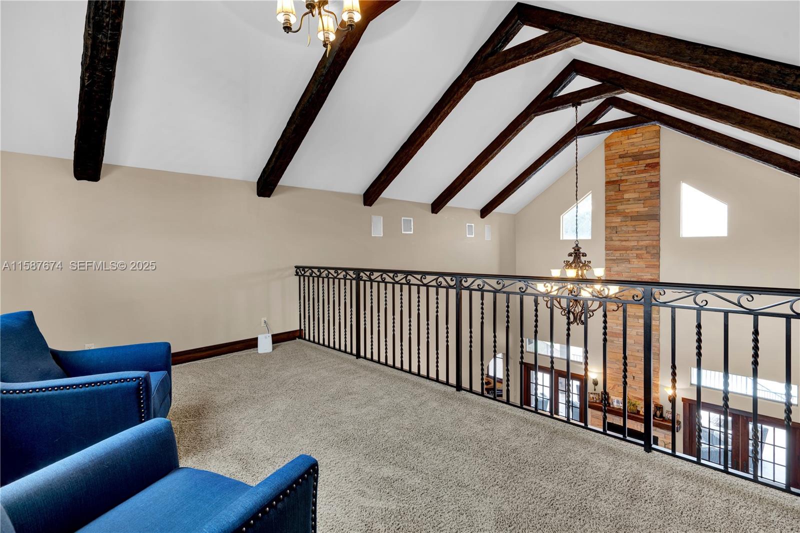 9401 NW 44th Place