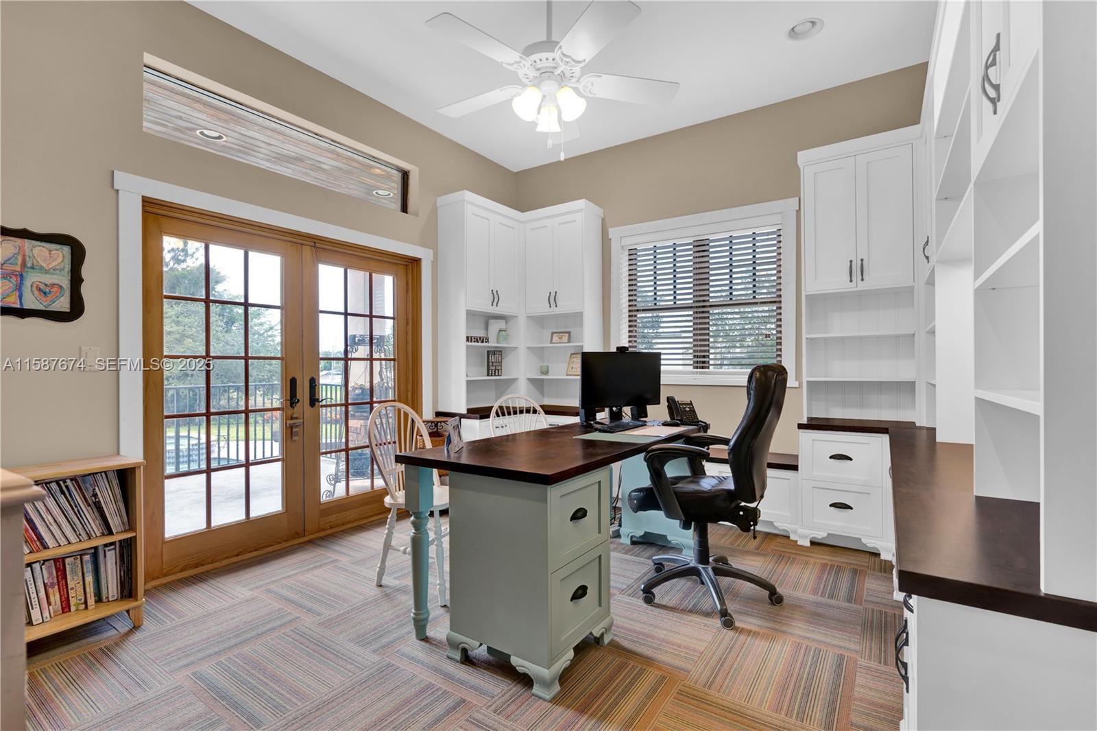 9401 NW 44th Place