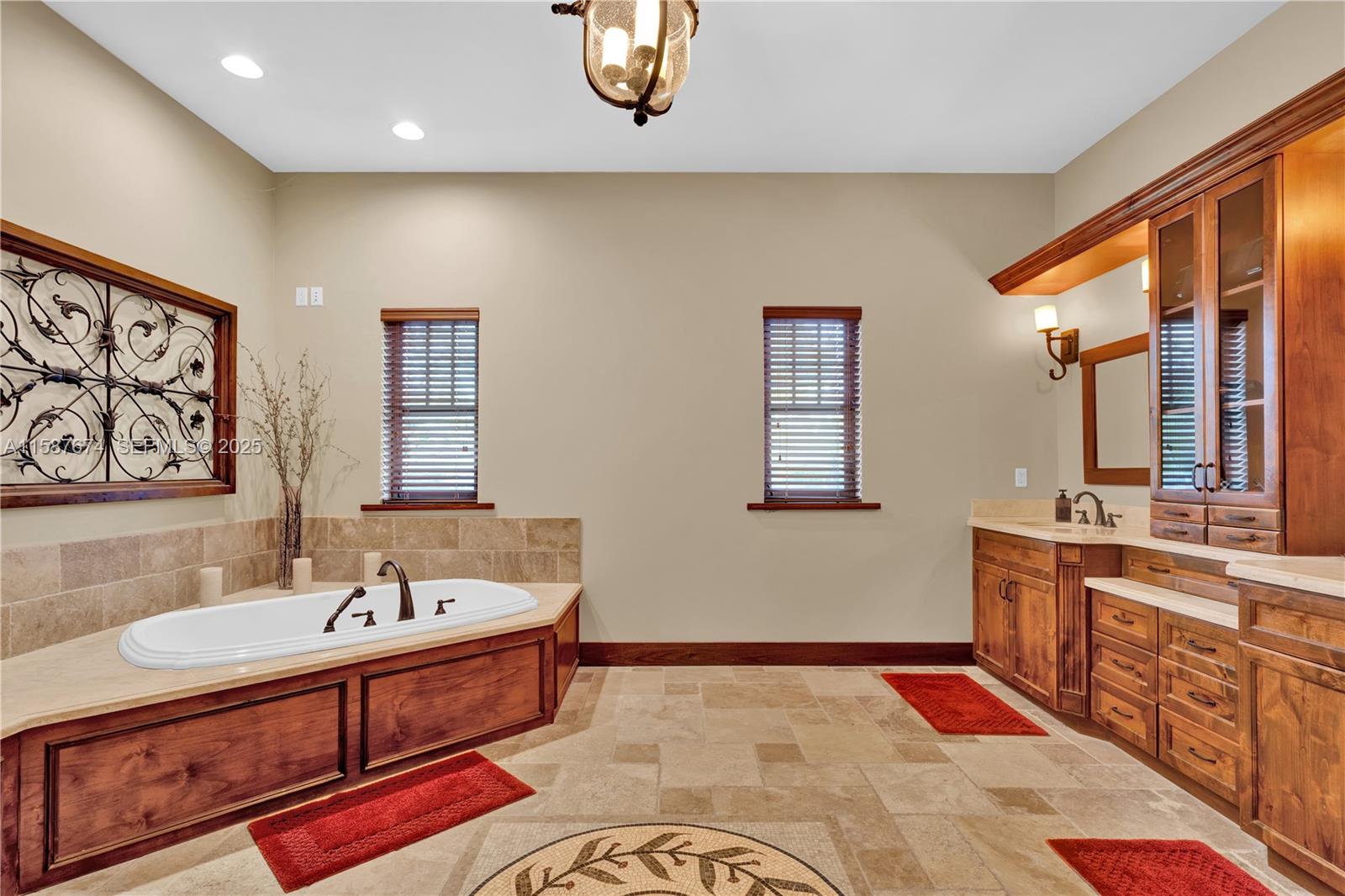 9401 NW 44th Place