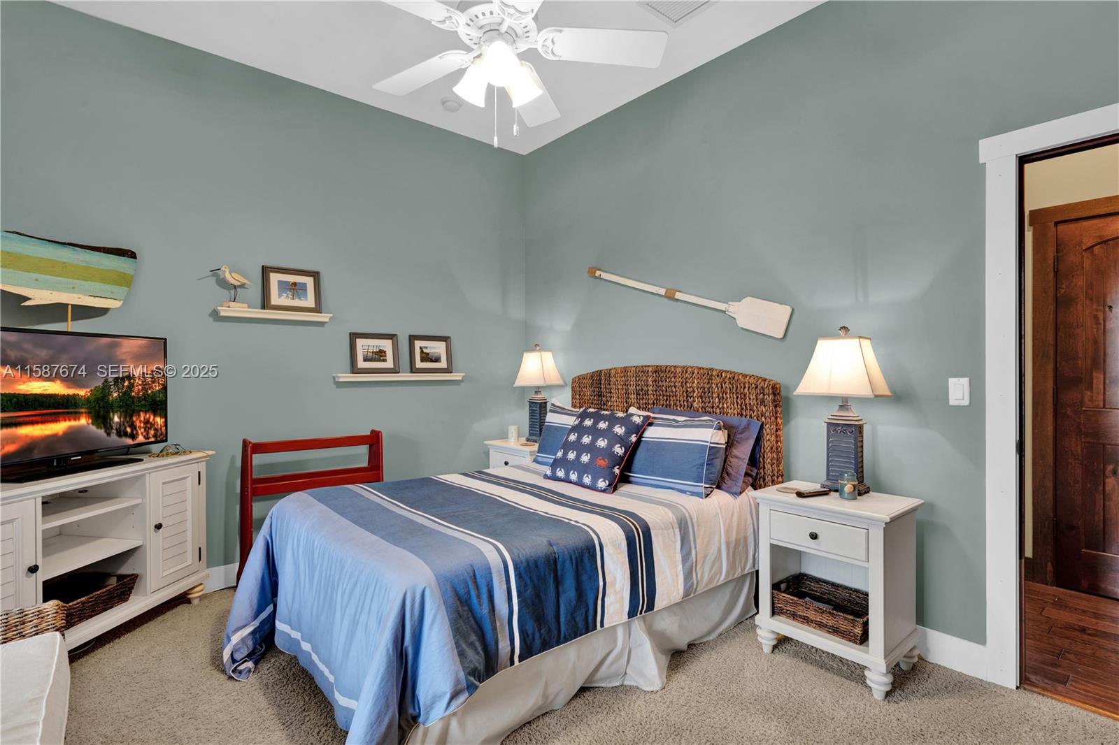 9401 NW 44th Place