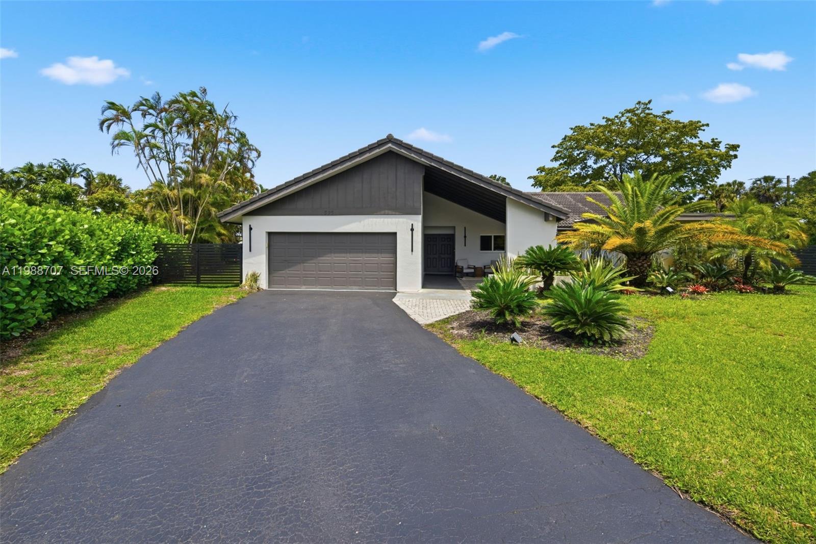 395 NW 89th Lane