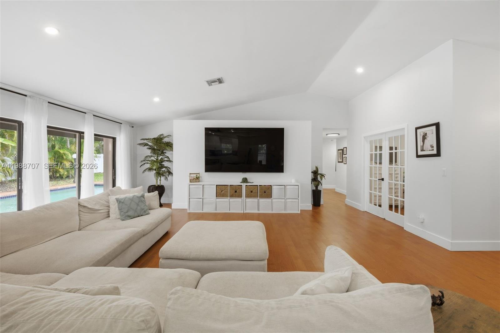 395 NW 89th Lane